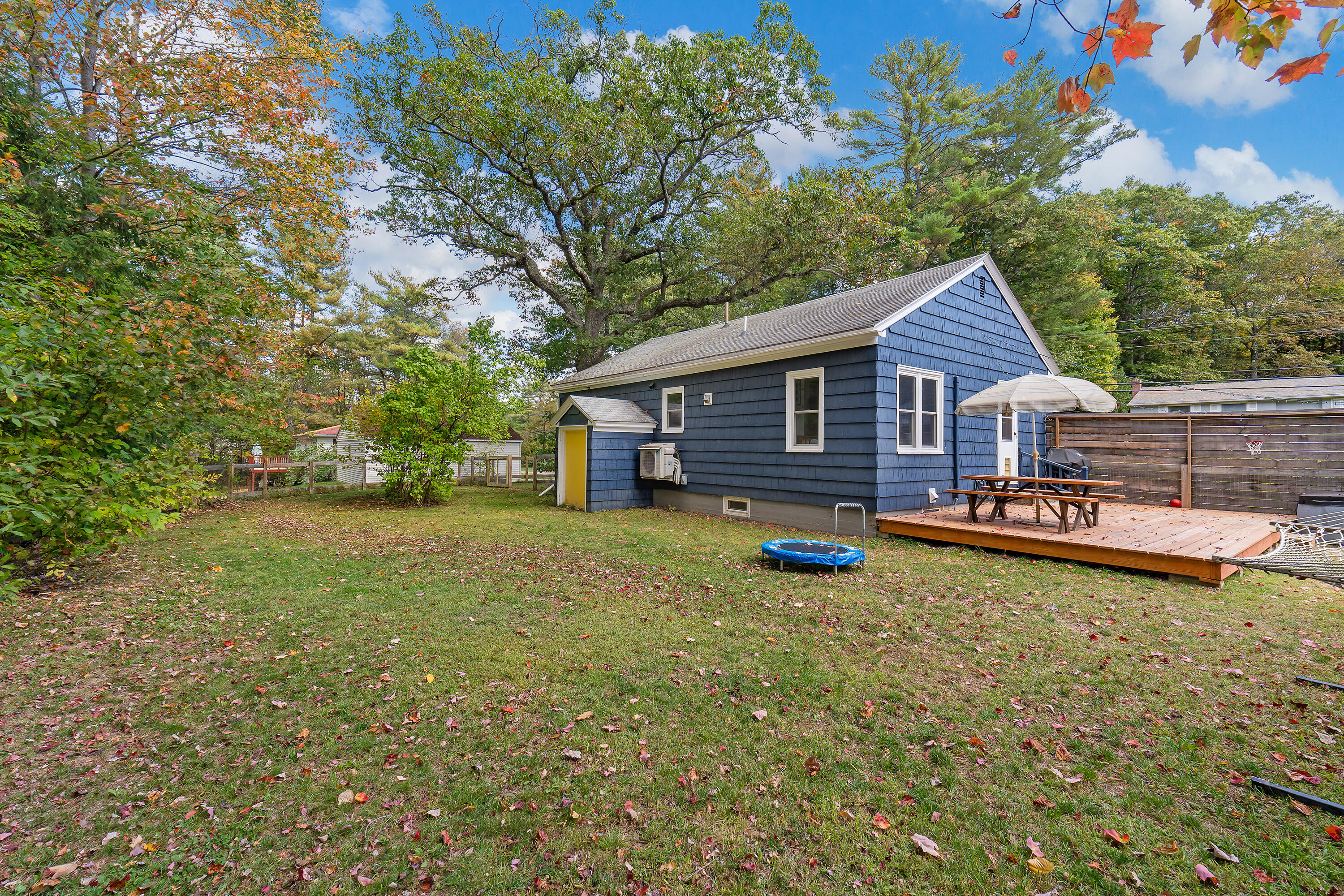 property viewer photo 3