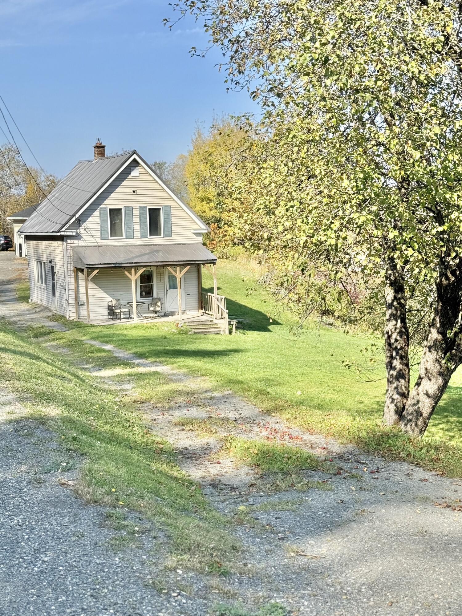 main property photo 13