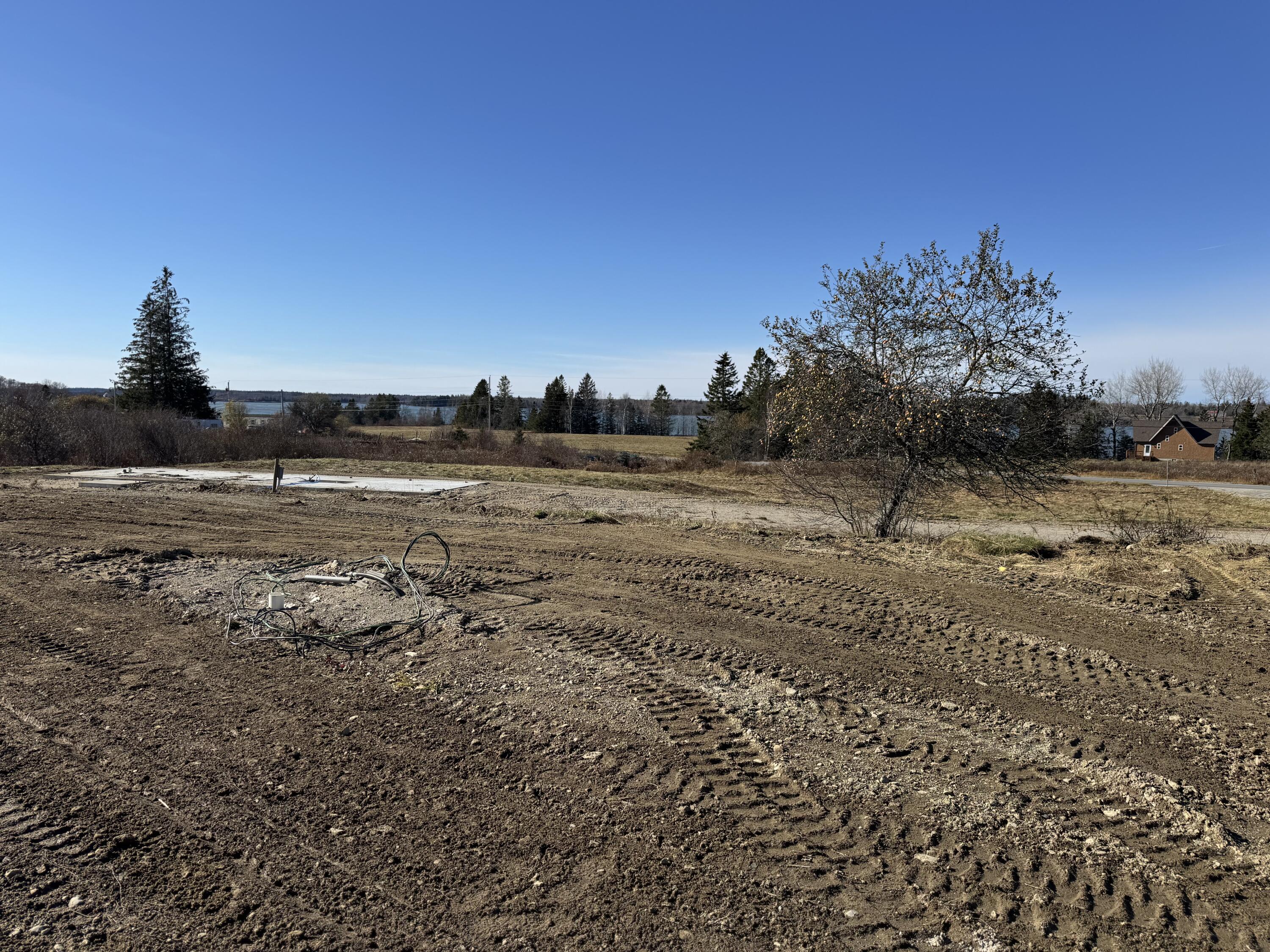 main property photo 31