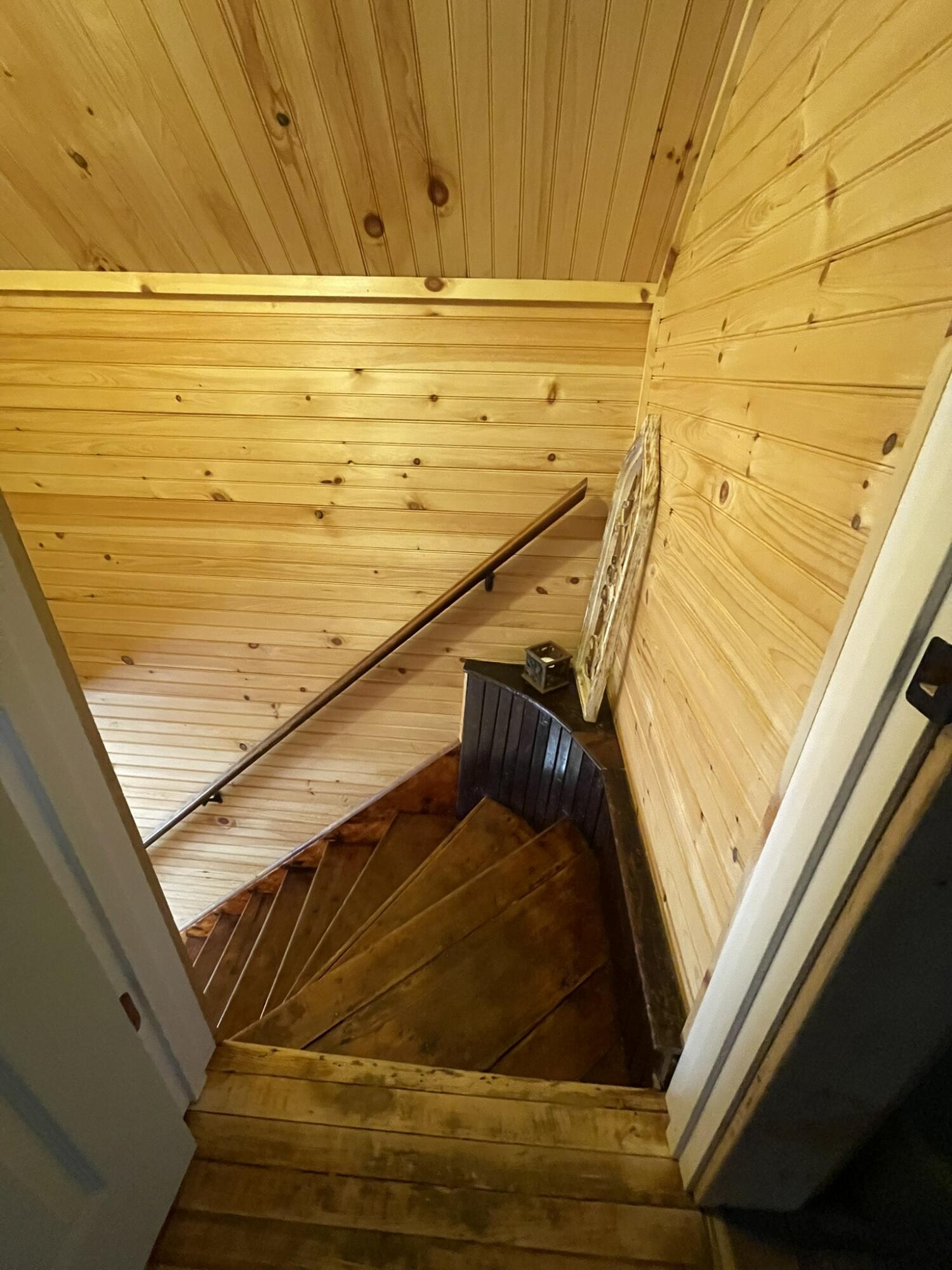 main property photo 48