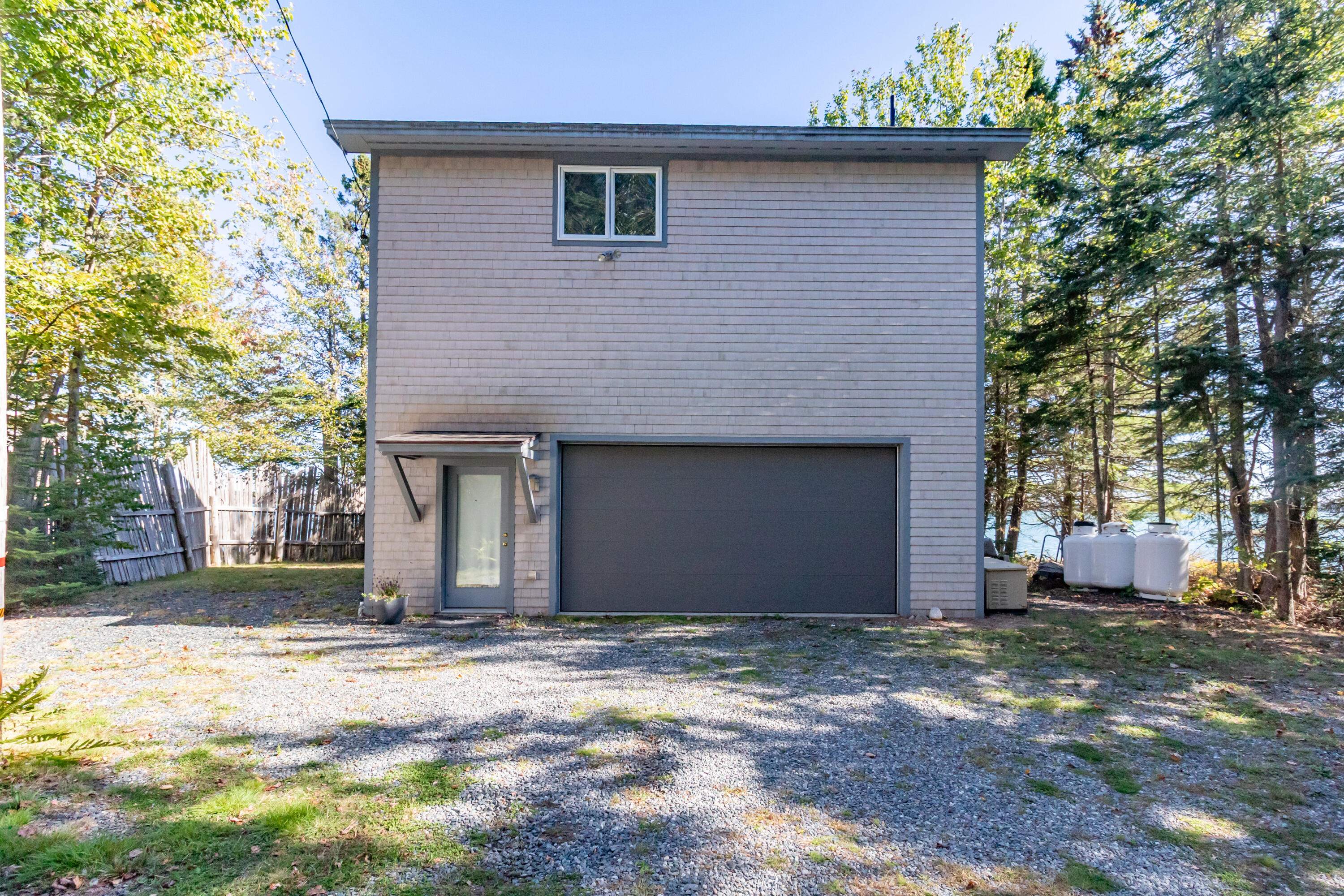 main property photo 76