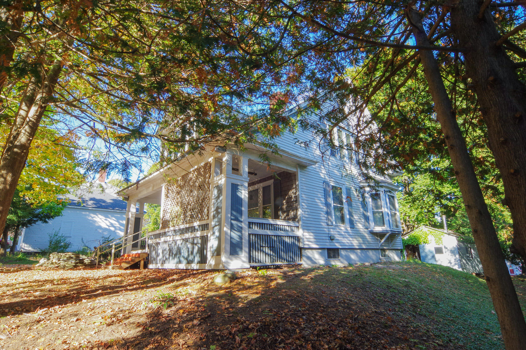 main property photo 41