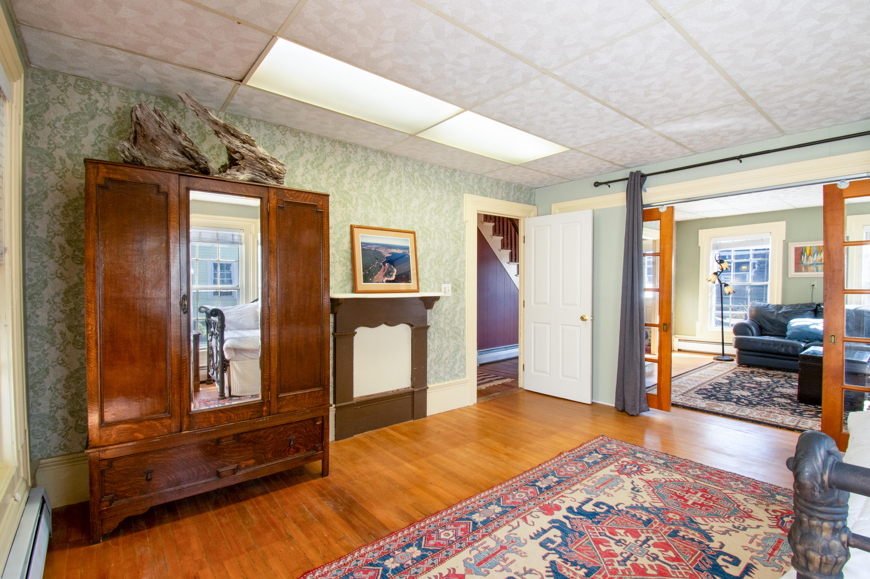 main property photo 16