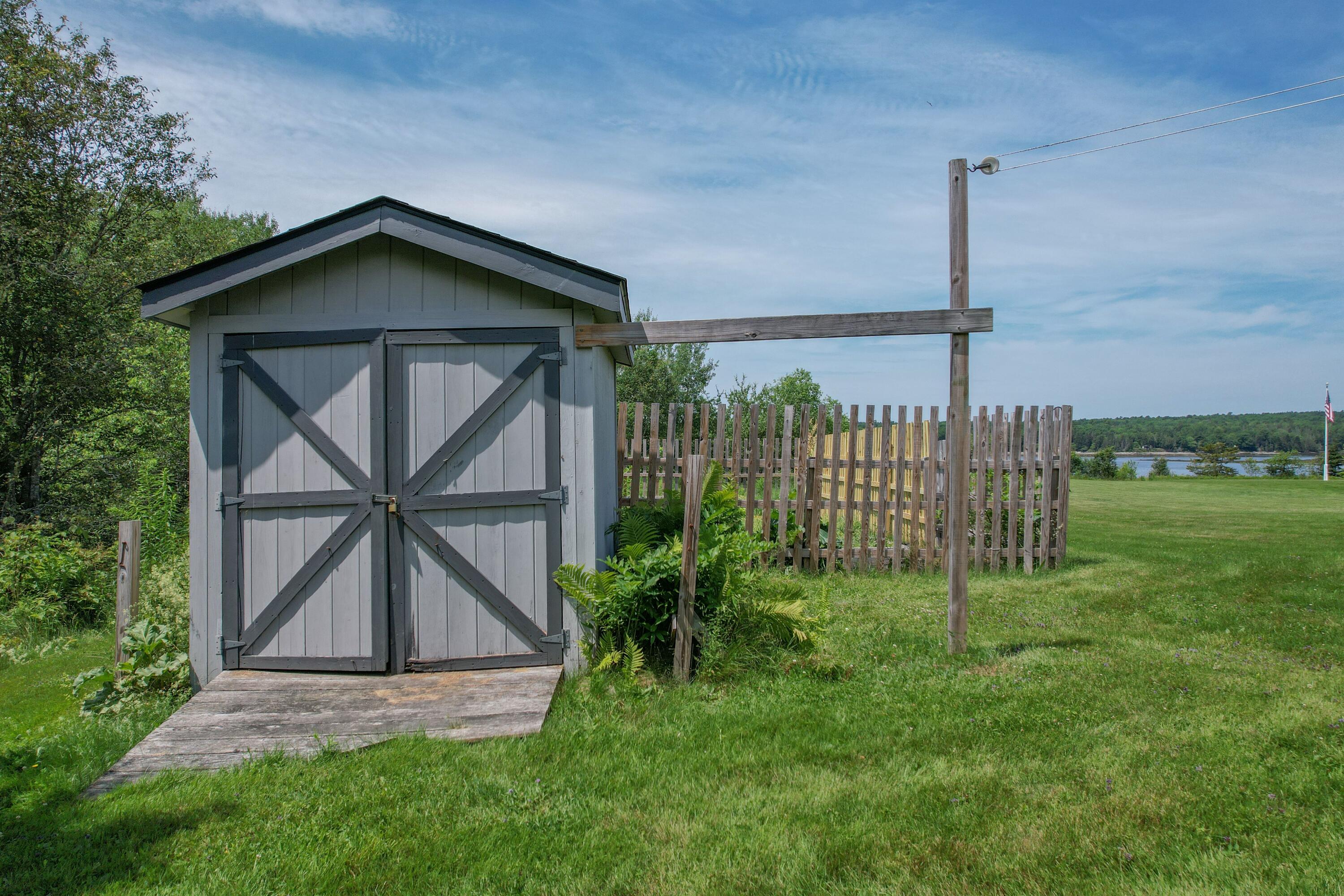 main property photo 19