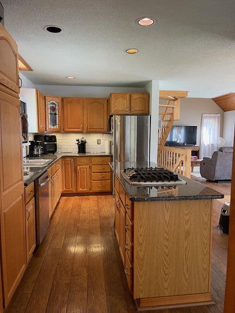 main property photo 15