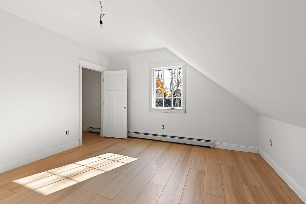 main property photo 76