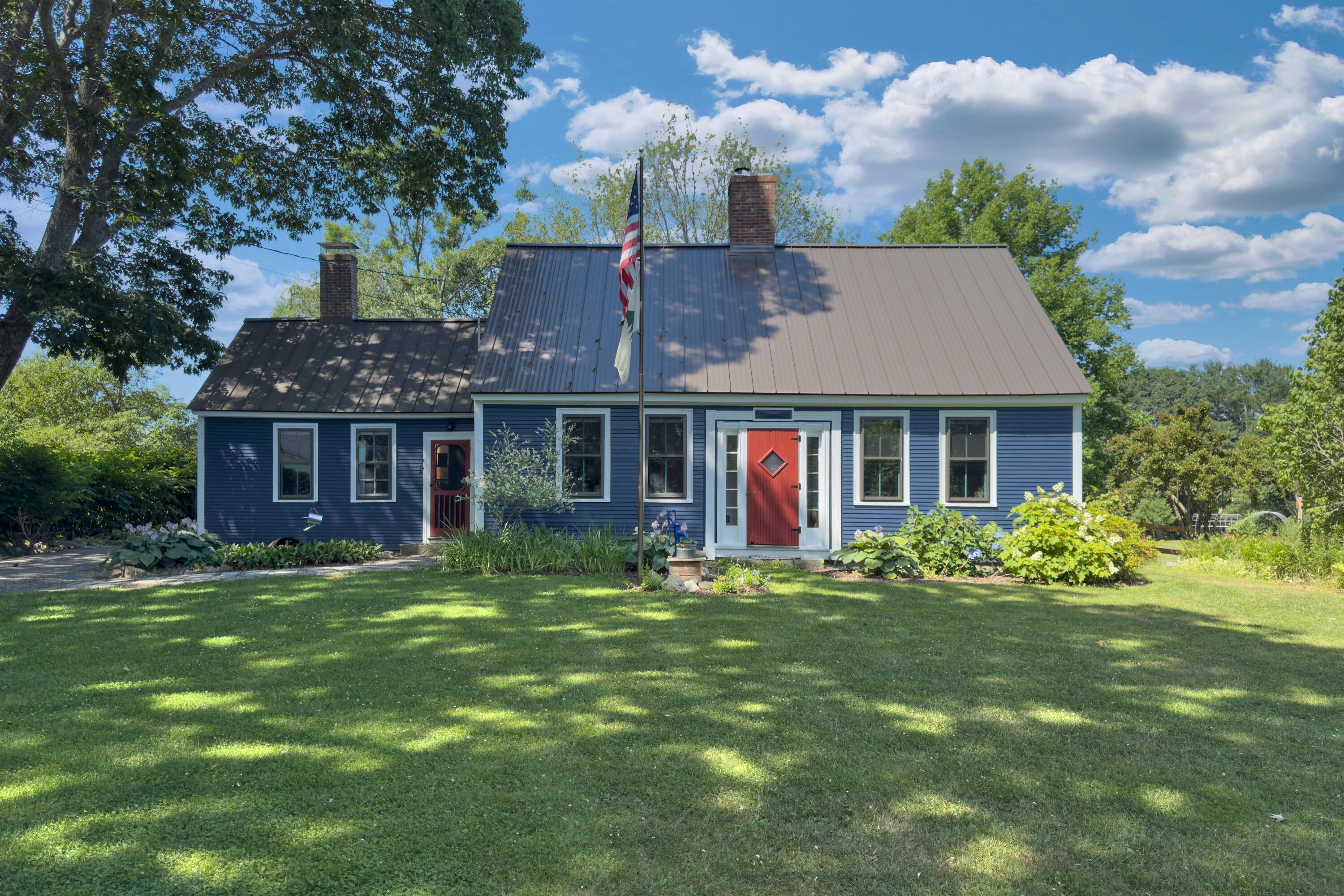 main property photo 44