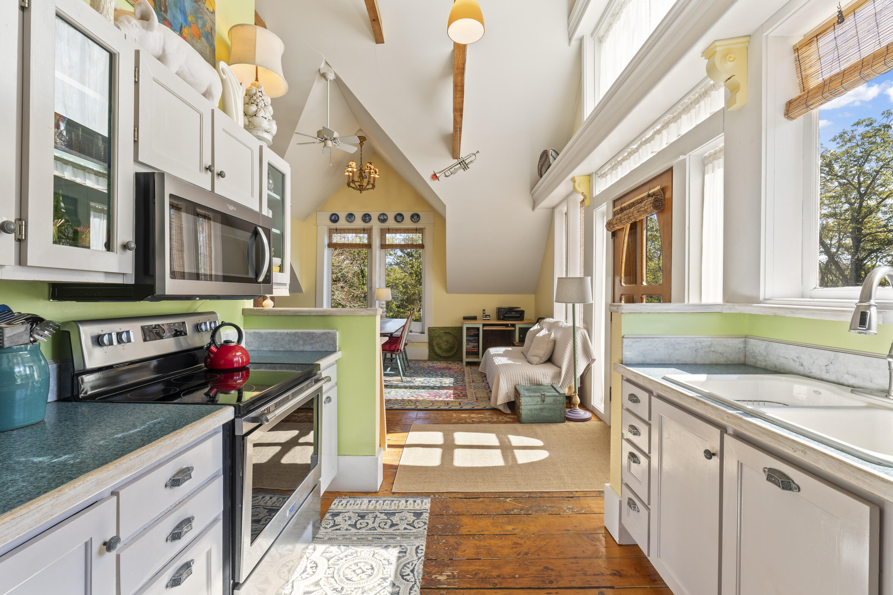 property viewer photo 12