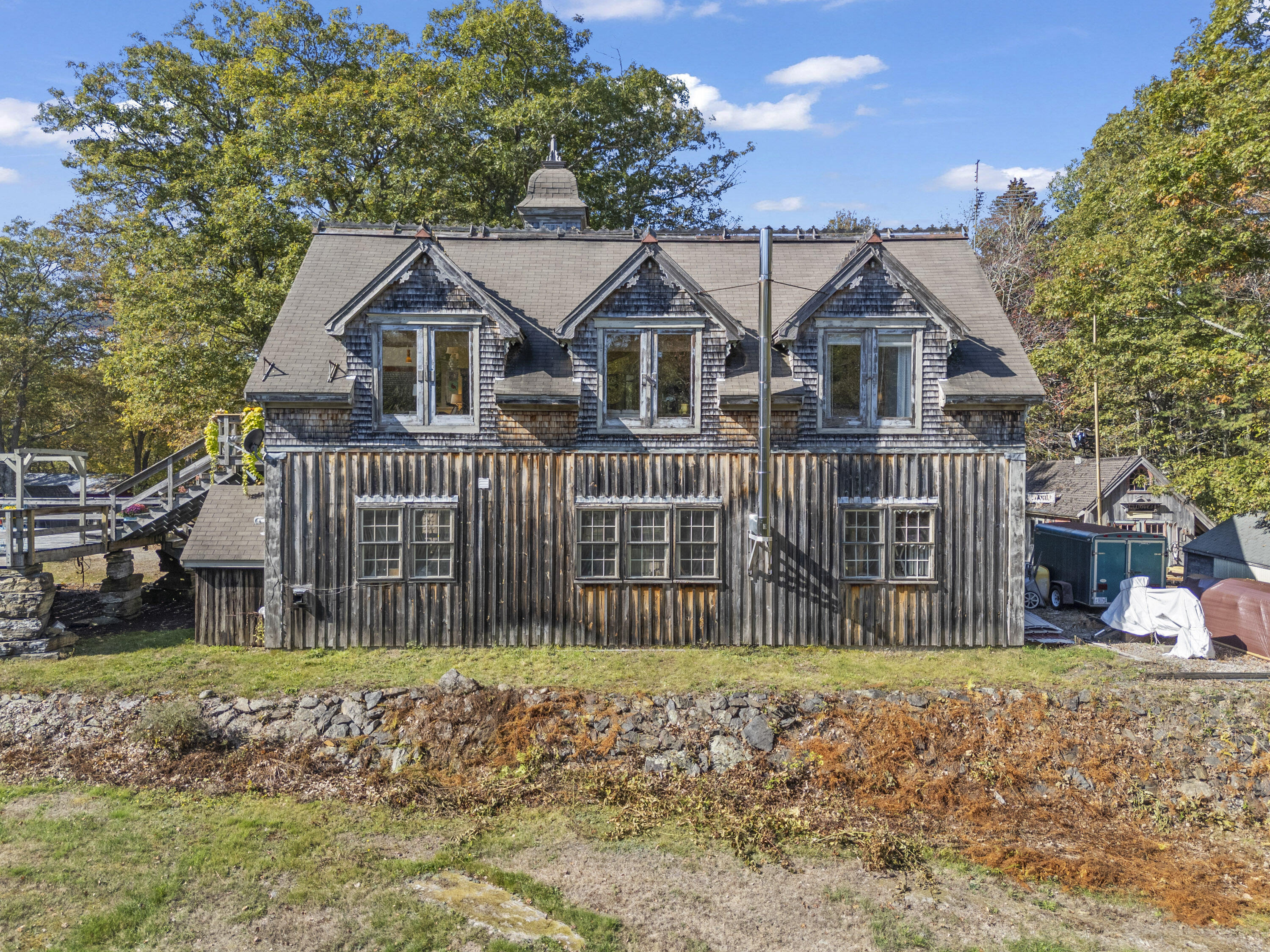 property viewer photo 45