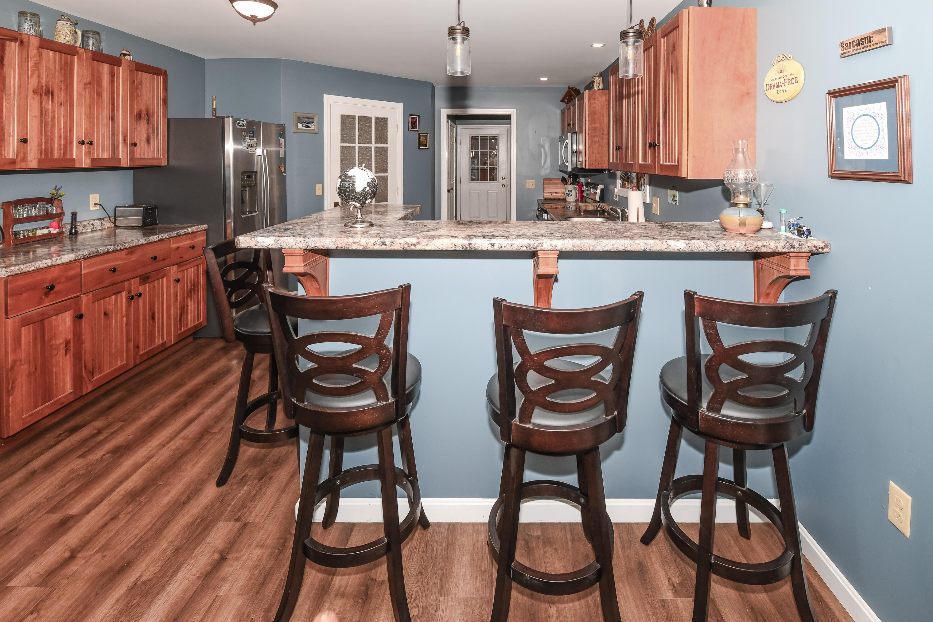 main property photo 8