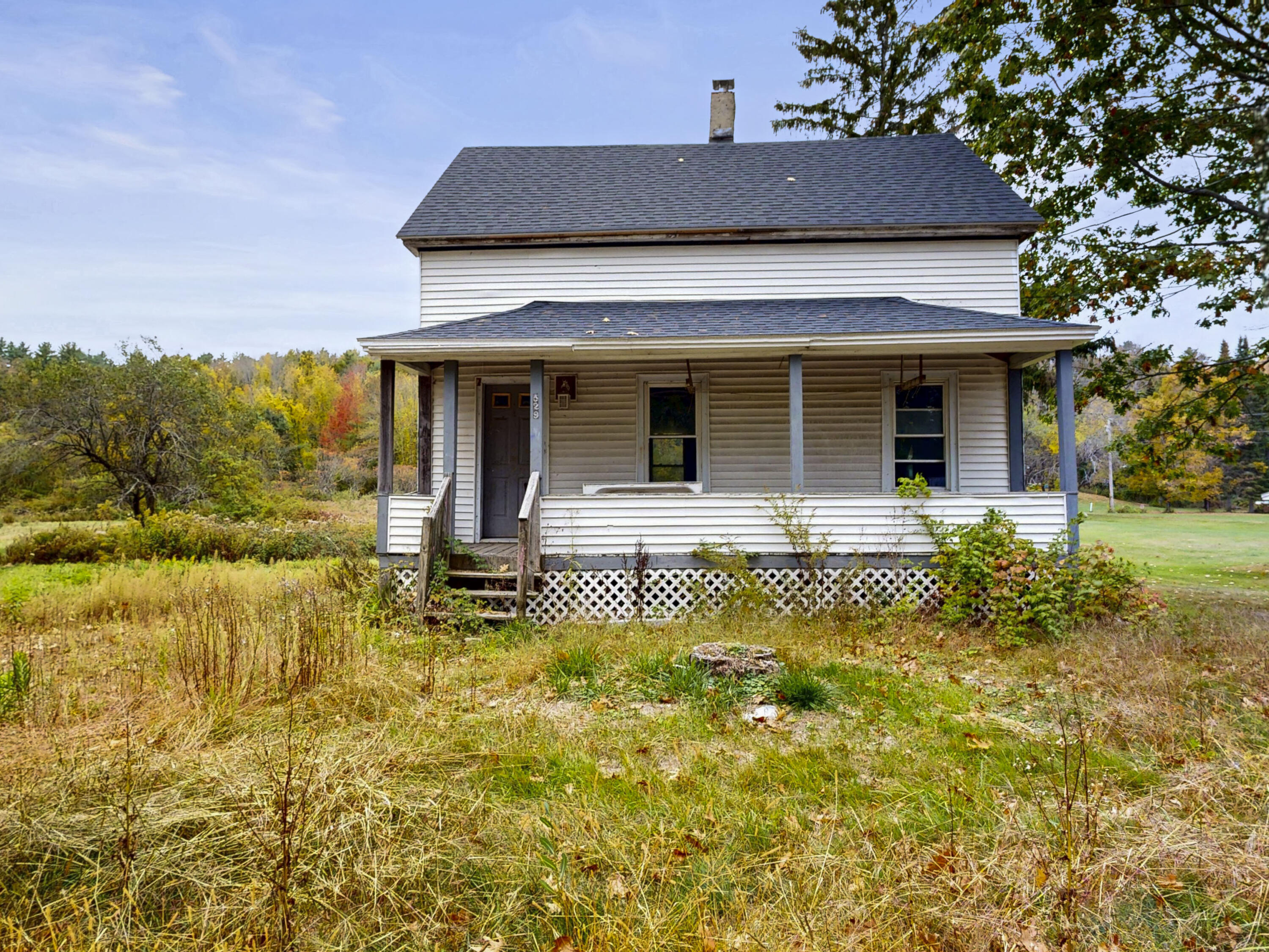 main property photo 18