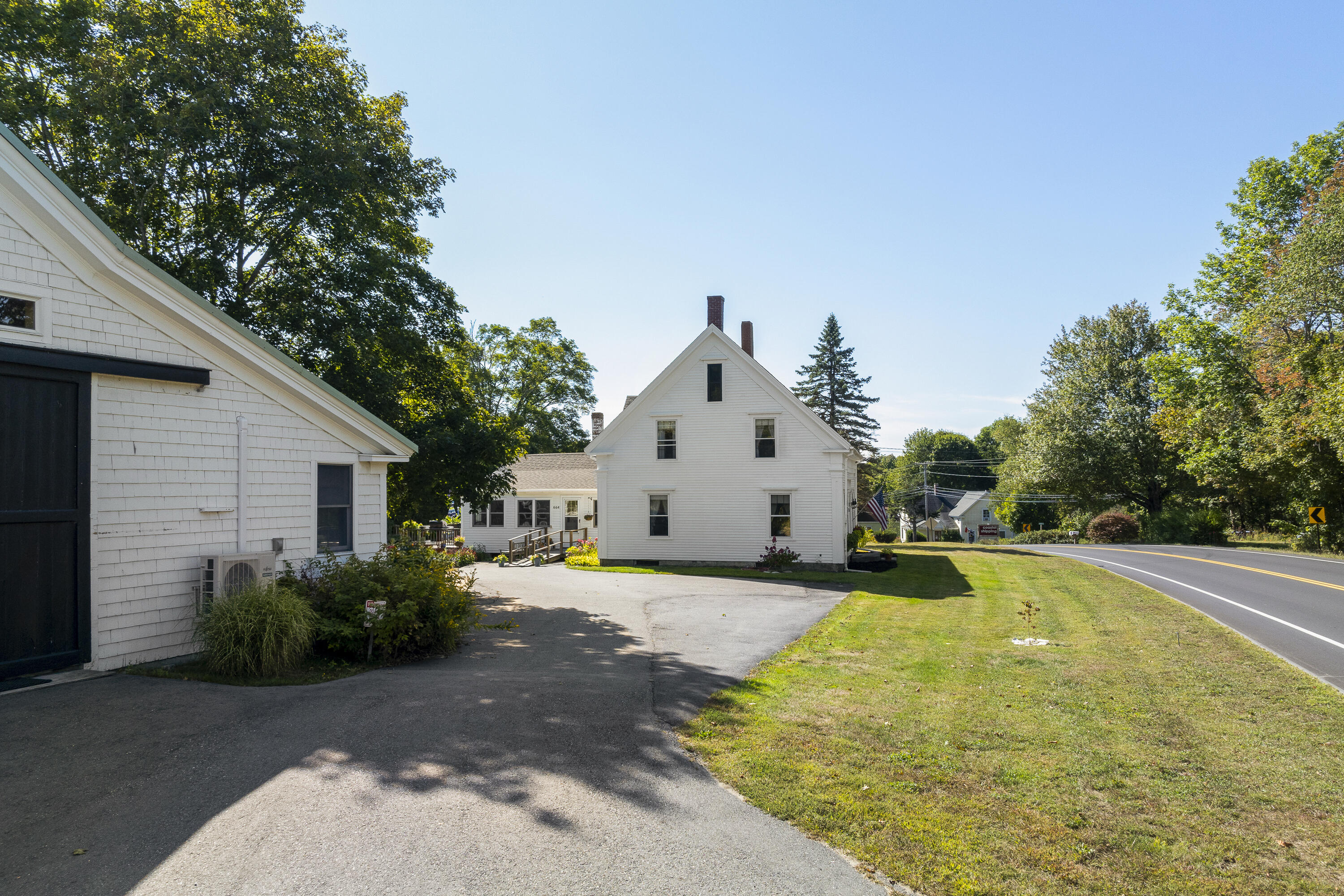 main property photo 27