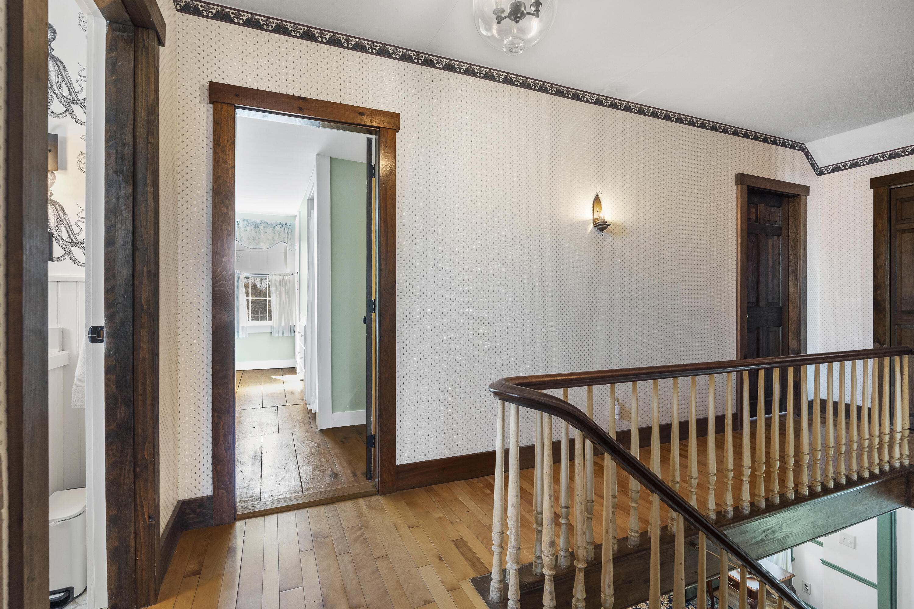 main property photo 88