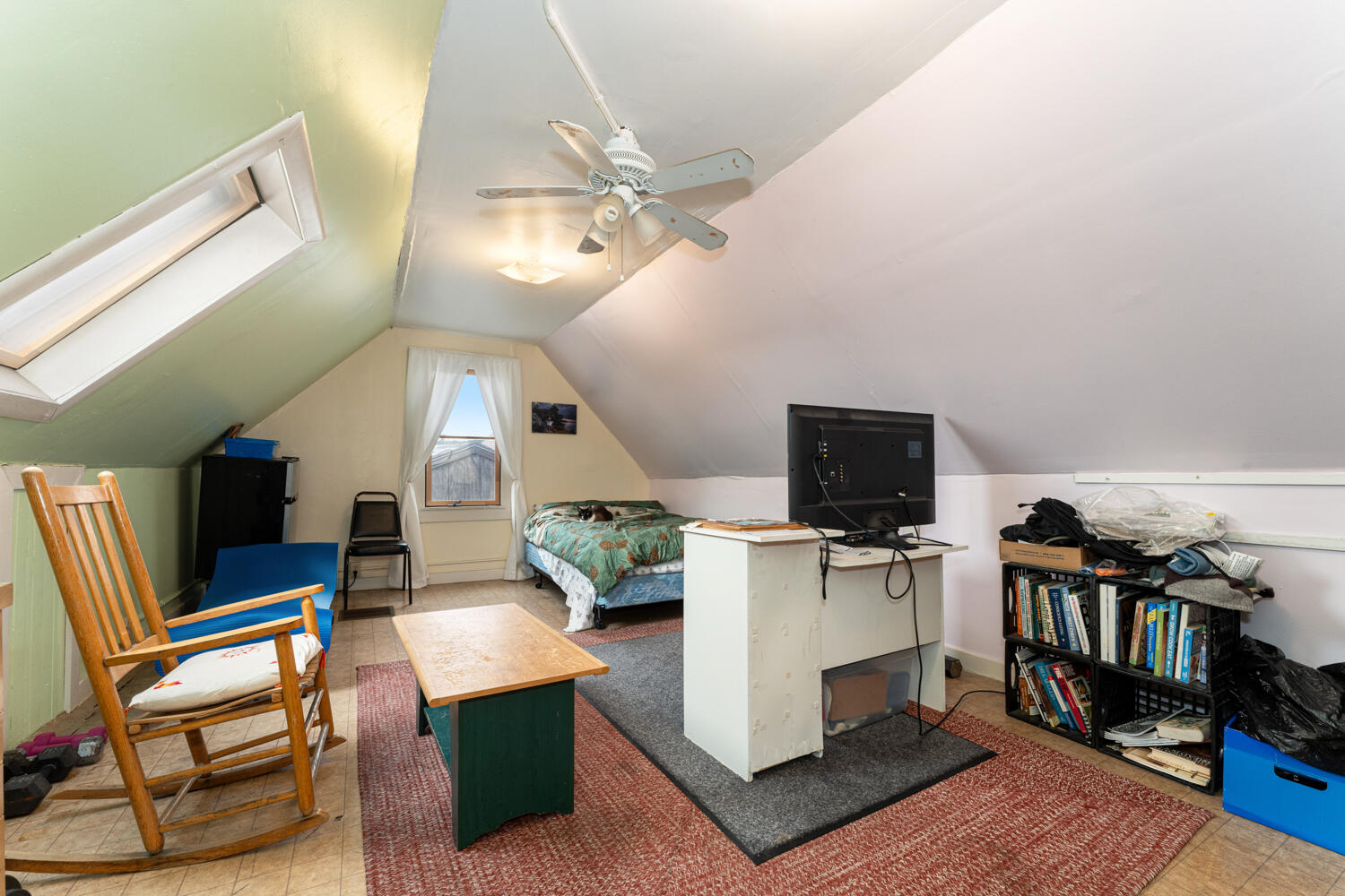 main property photo 33