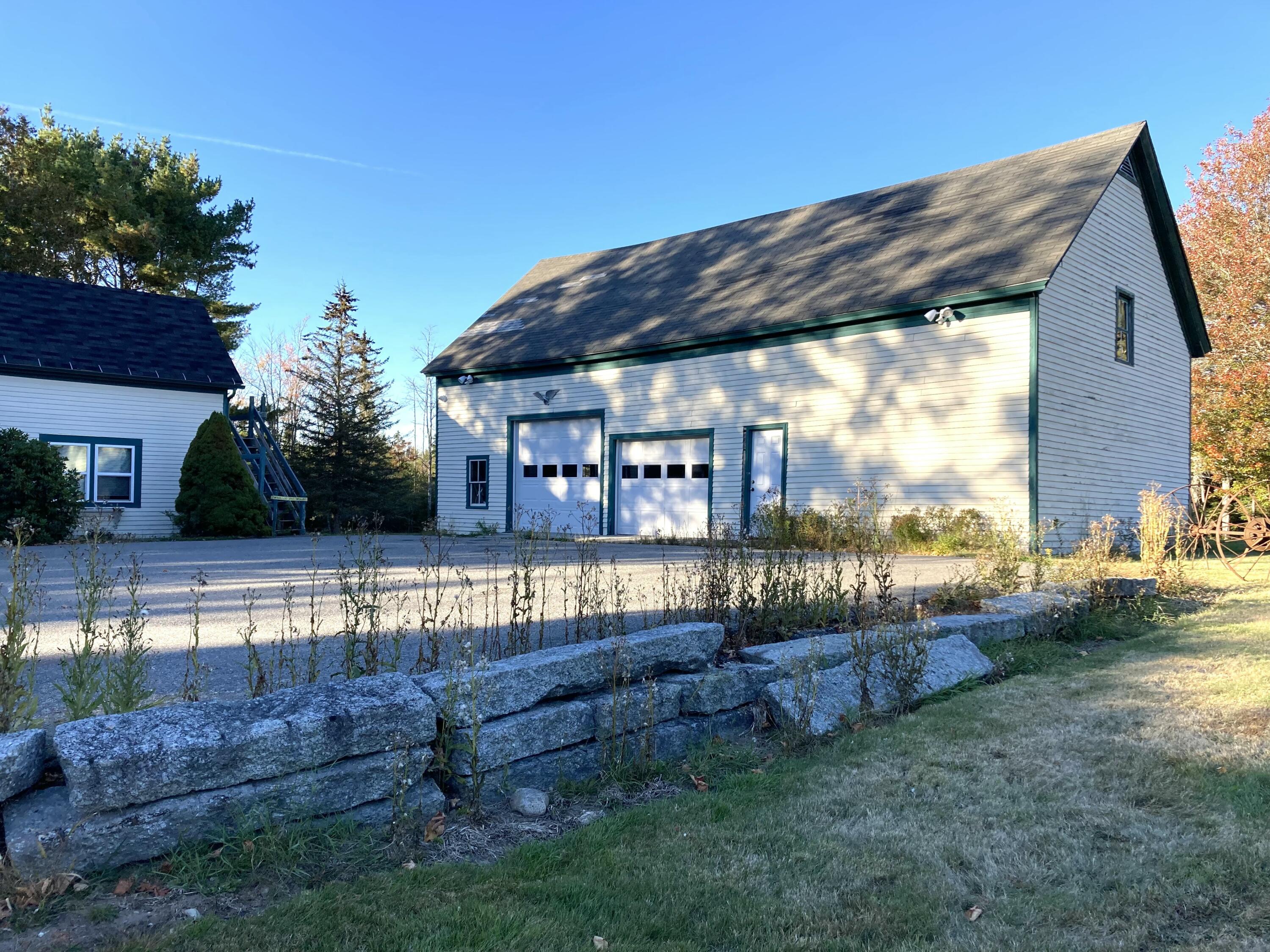 main property photo 43