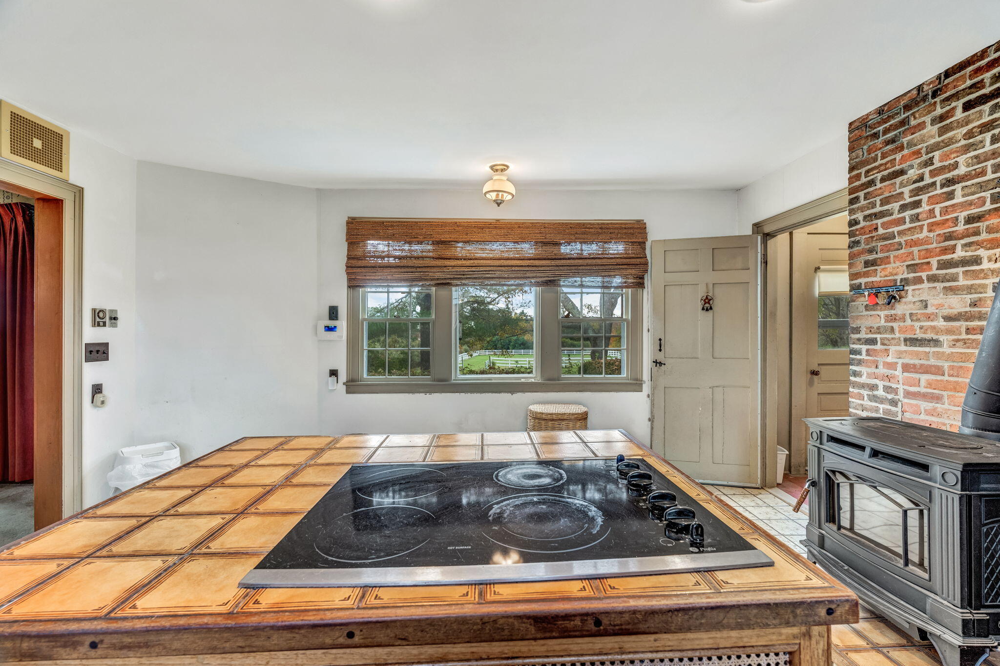 property viewer photo 10