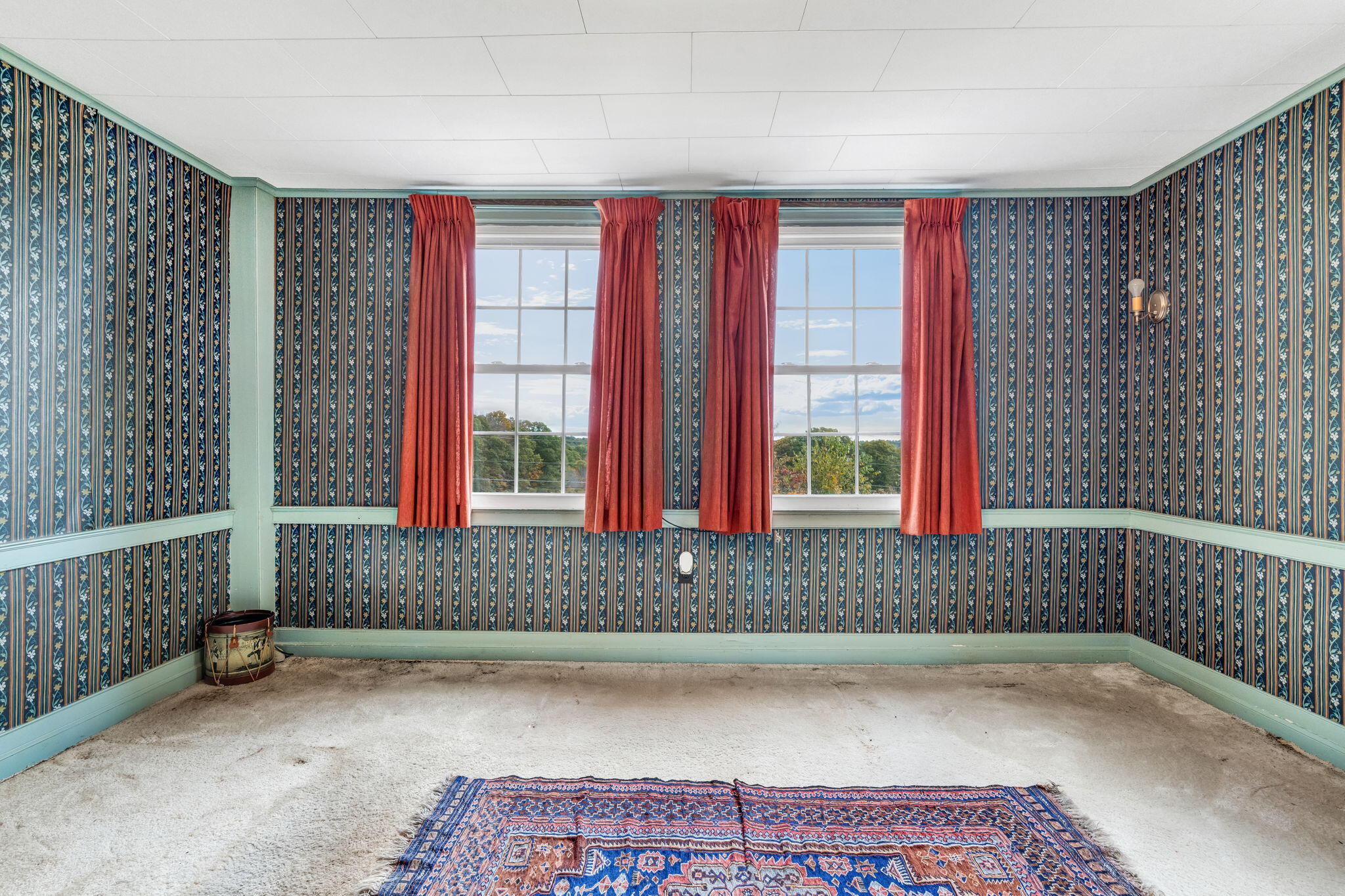property viewer photo 36