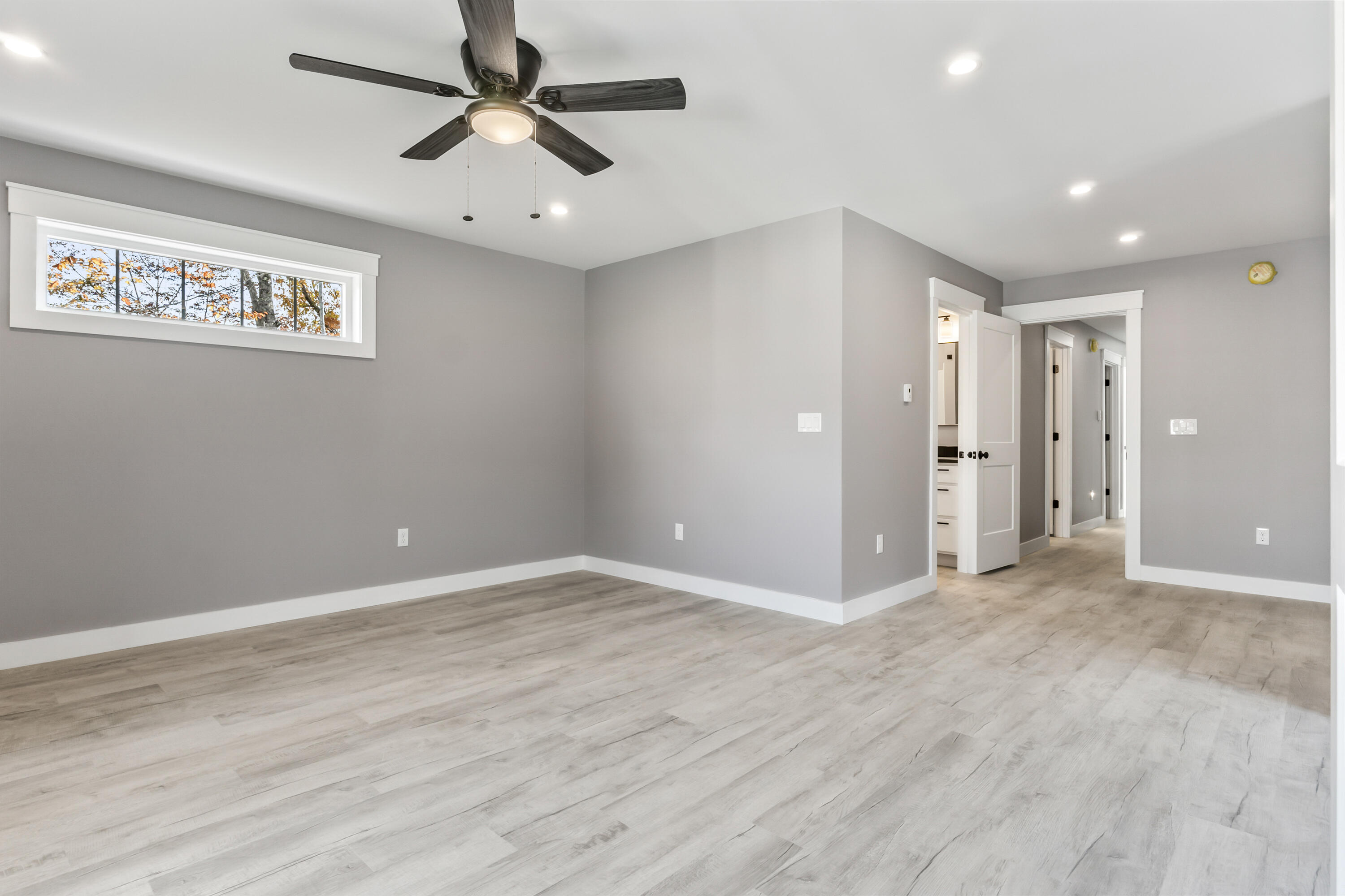 property viewer photo 32