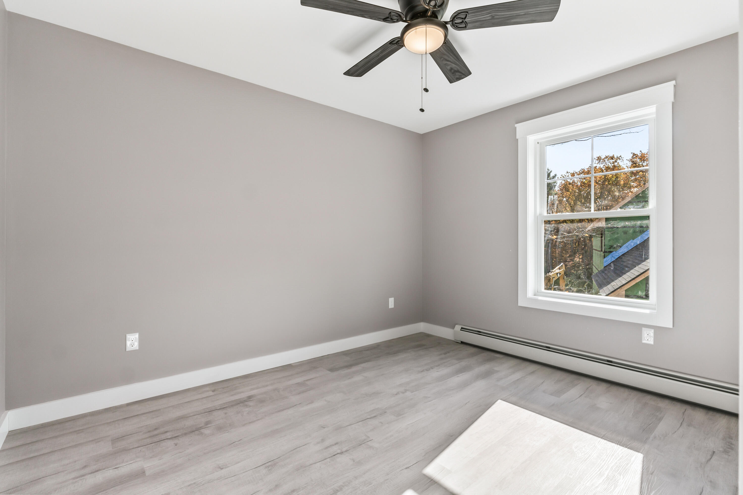 property viewer photo 41