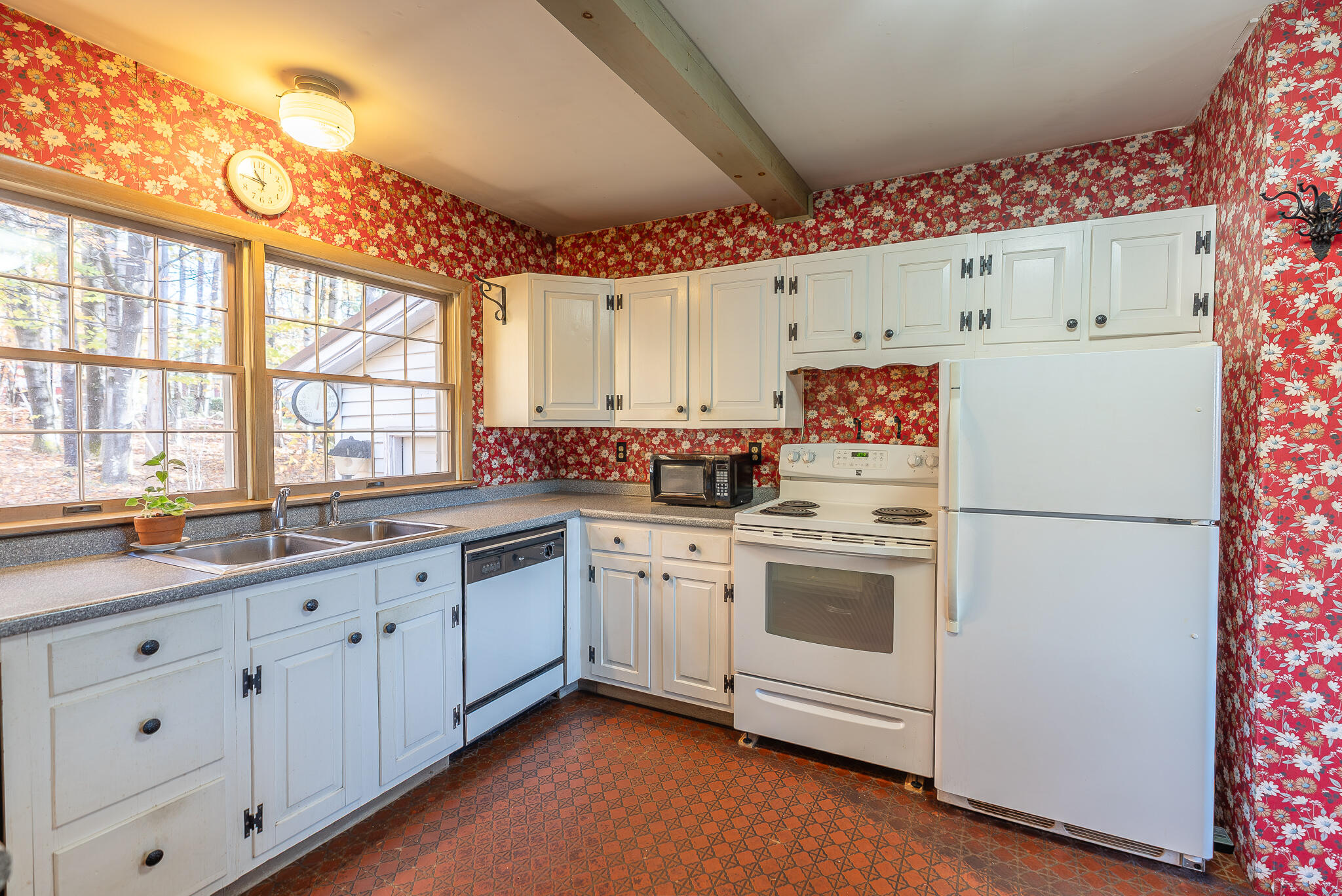 property viewer photo 4