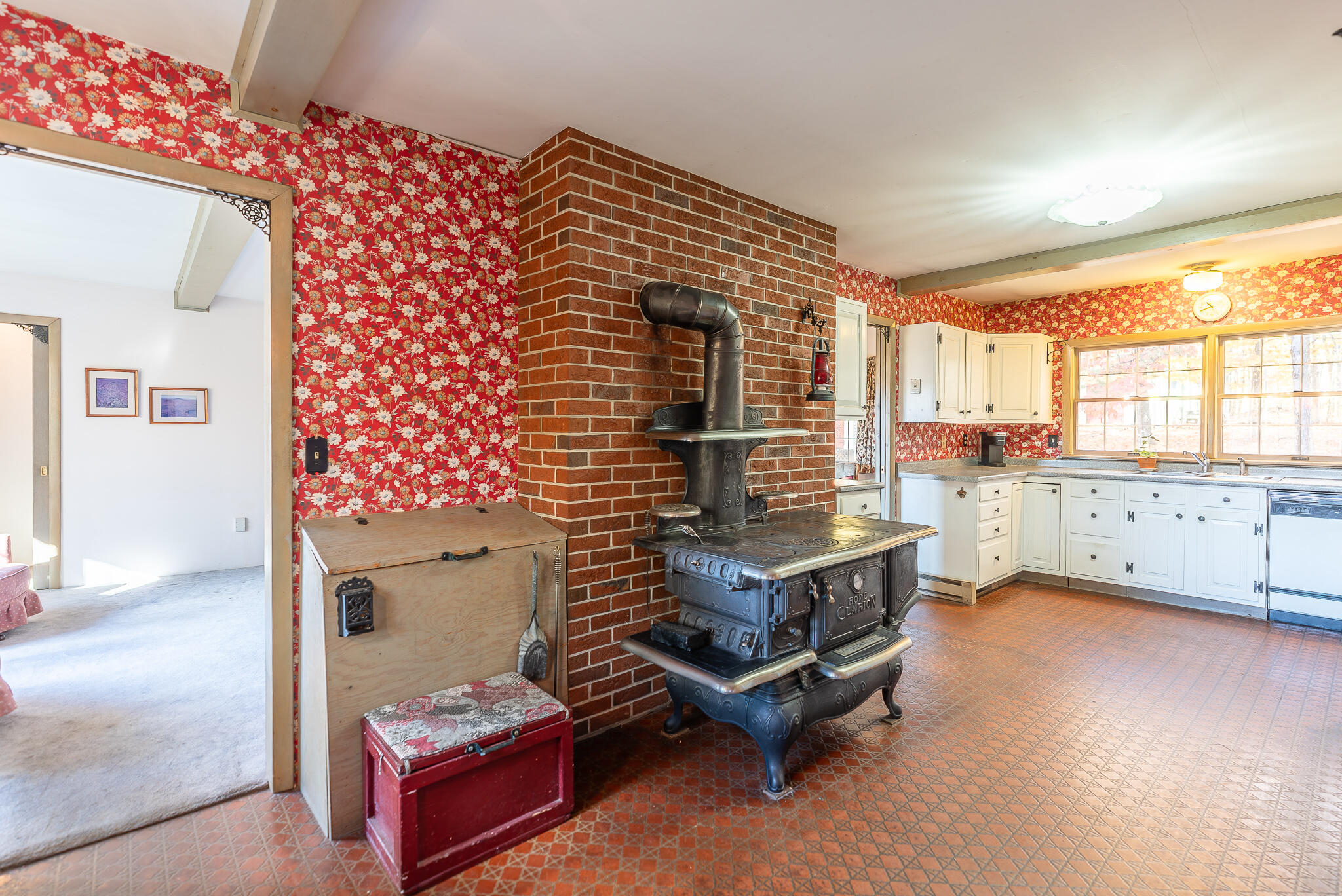 property viewer photo 6