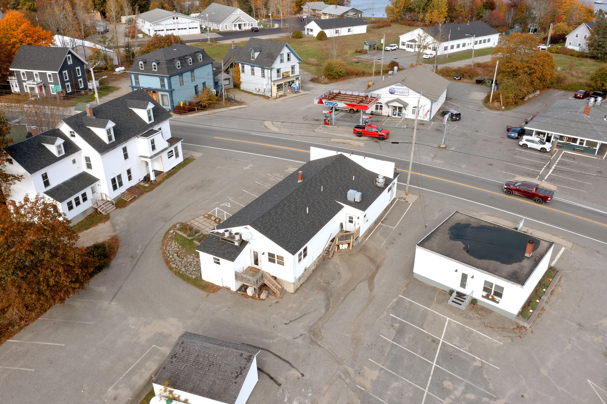 main property photo 51