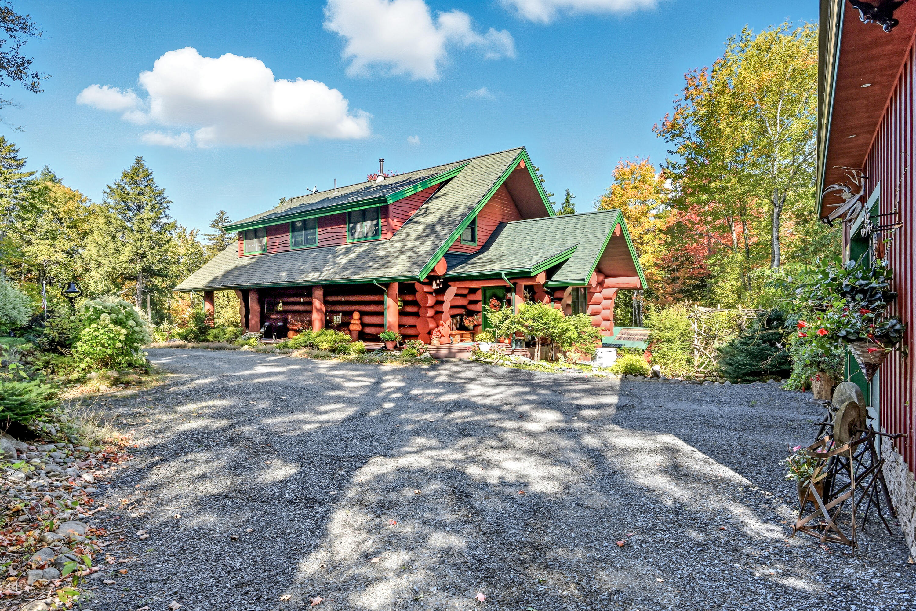 main property photo 10
