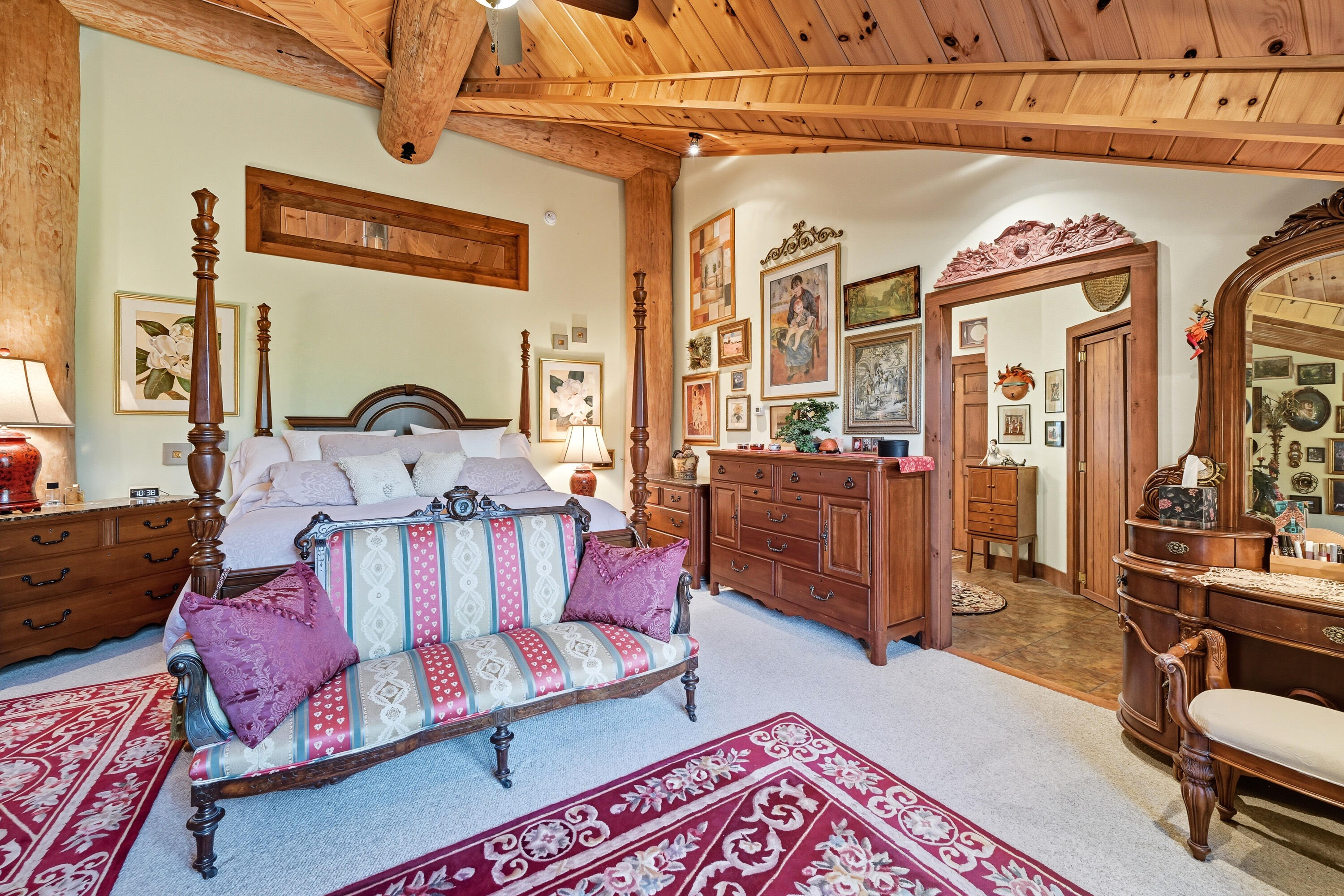 main property photo 43