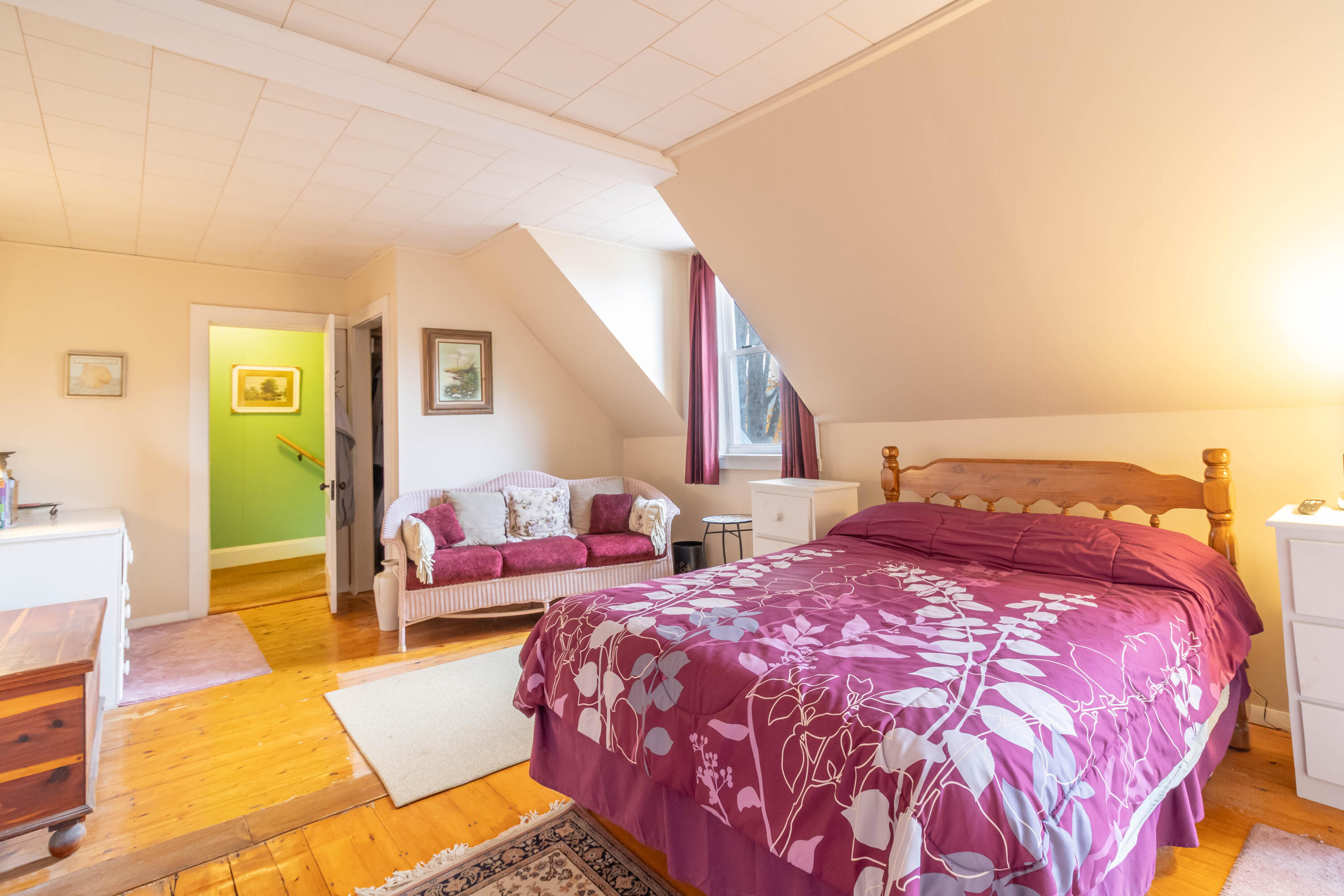 main property photo 59