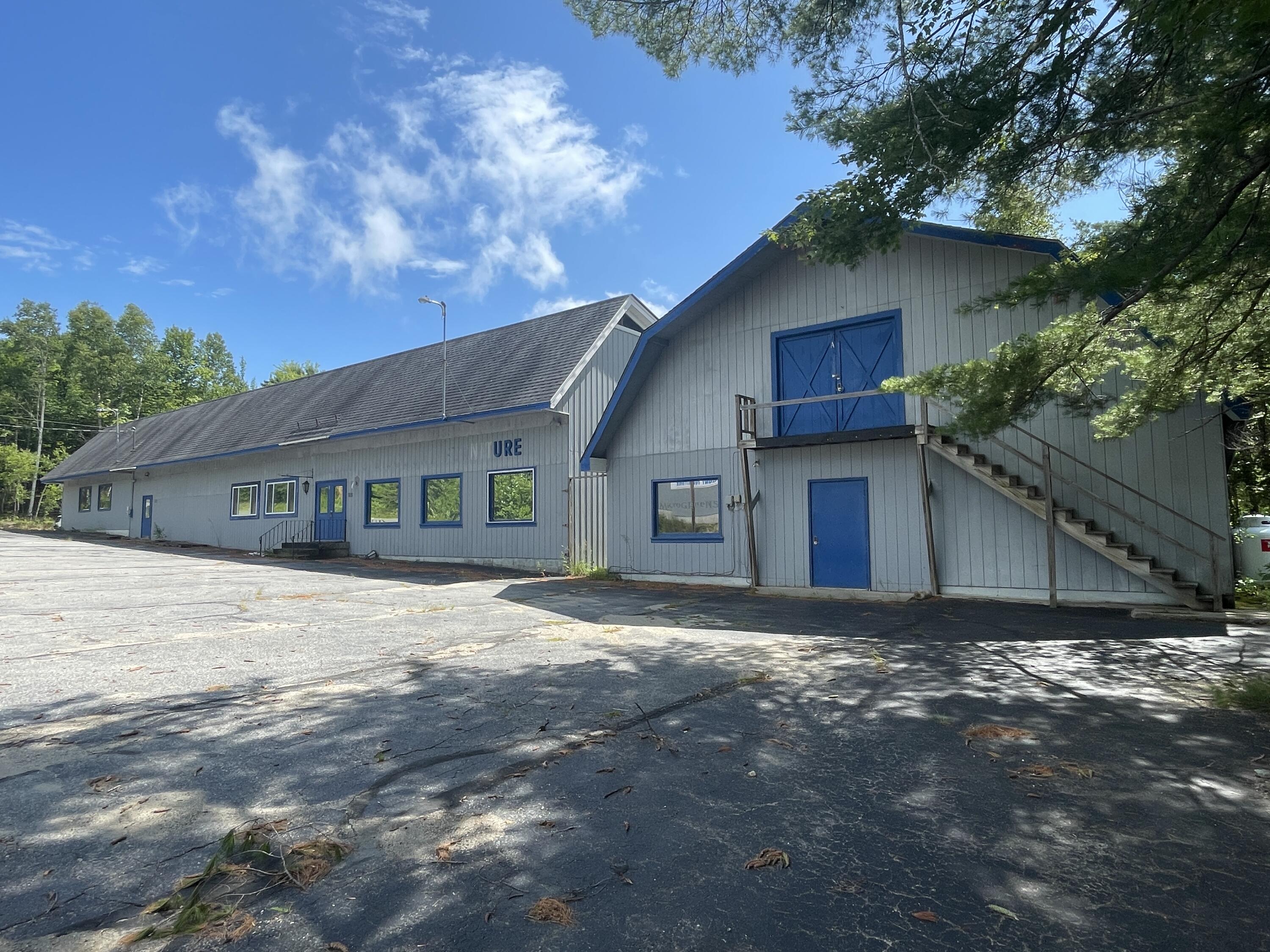 main property photo 47