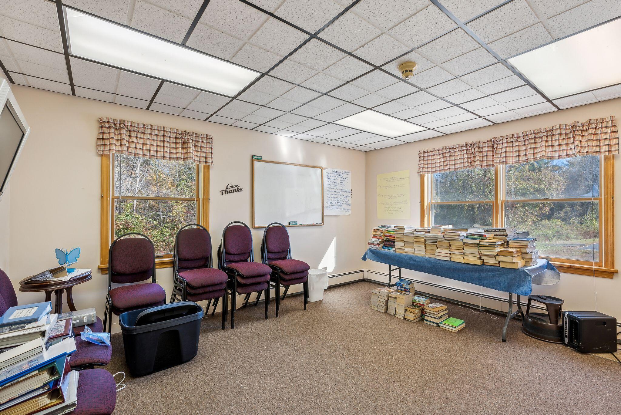 main property photo 29