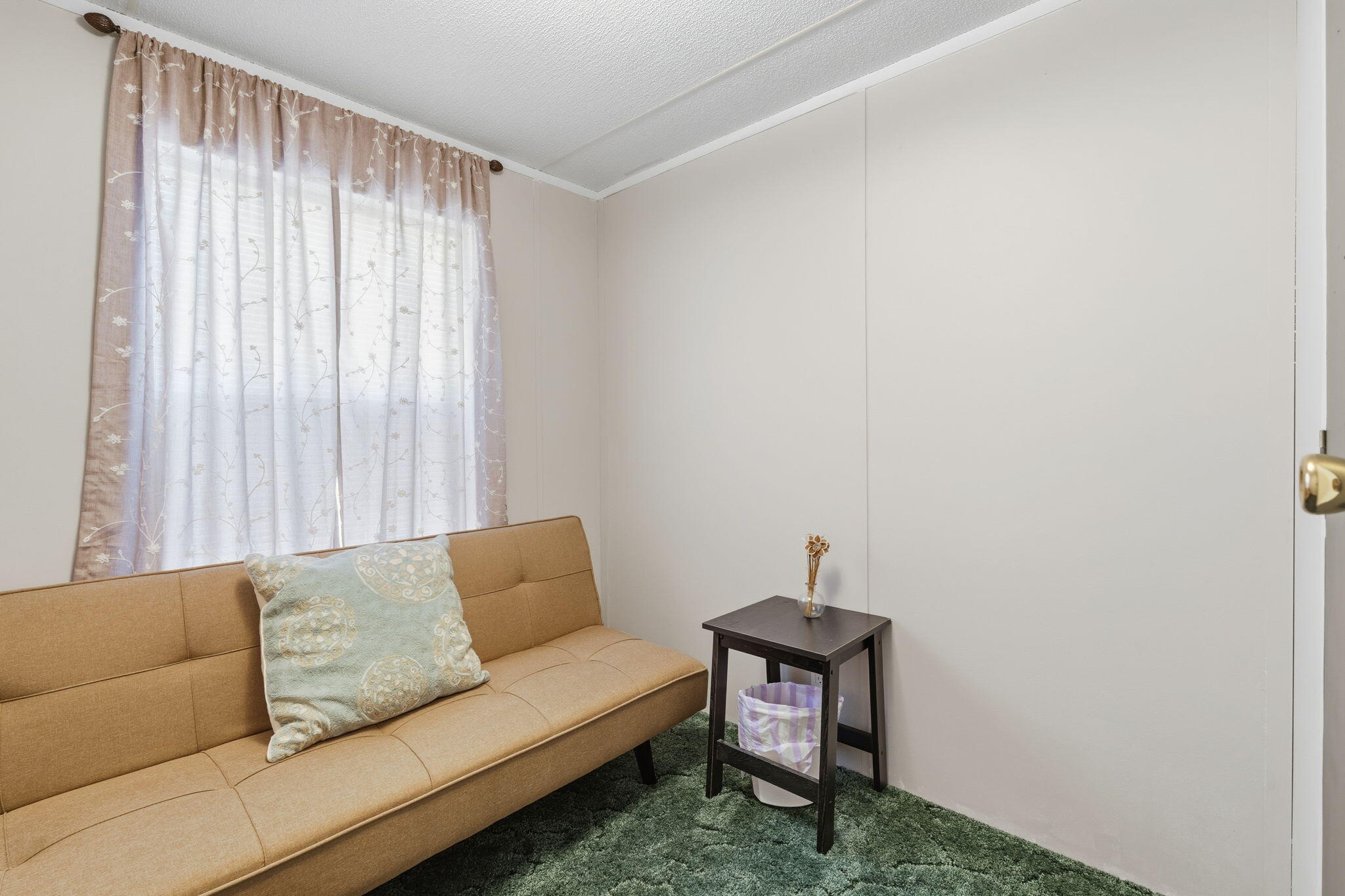 property viewer photo 18