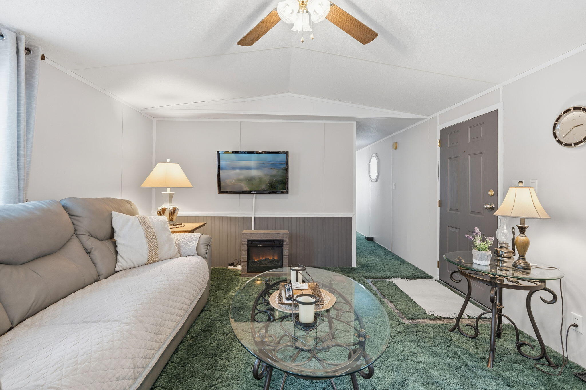 property viewer photo 6