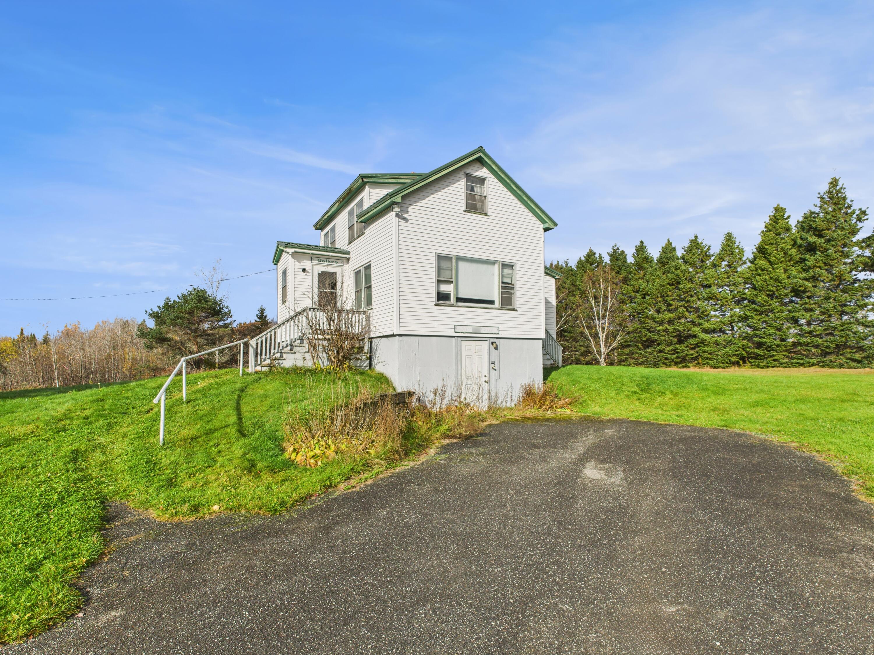 main property photo 20