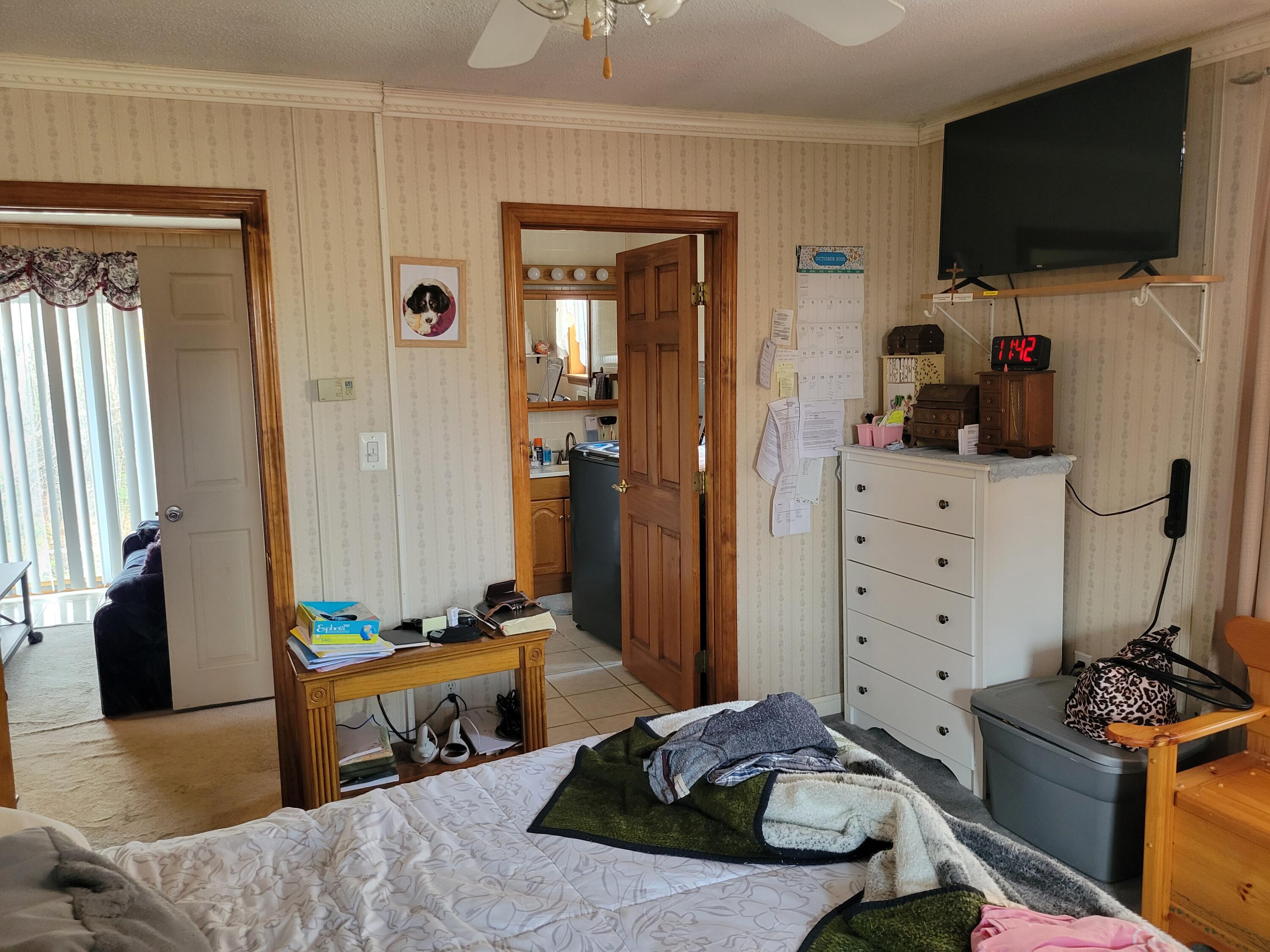 main property photo 42