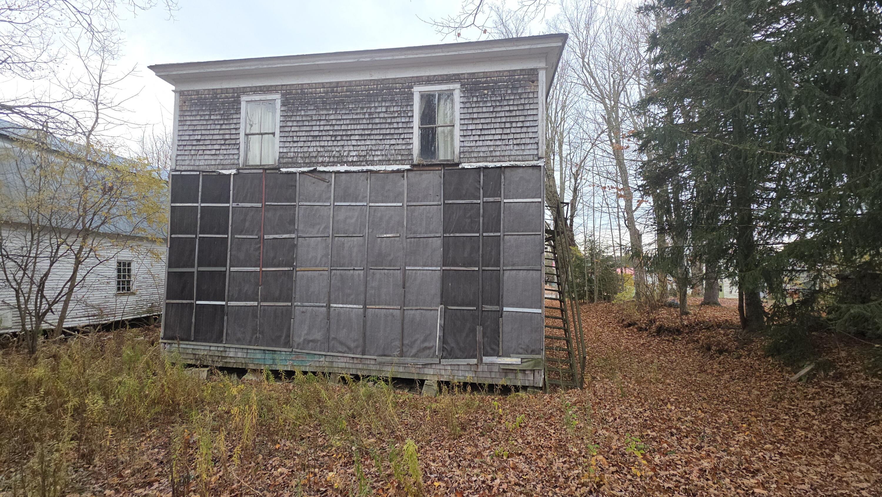 main property photo 3