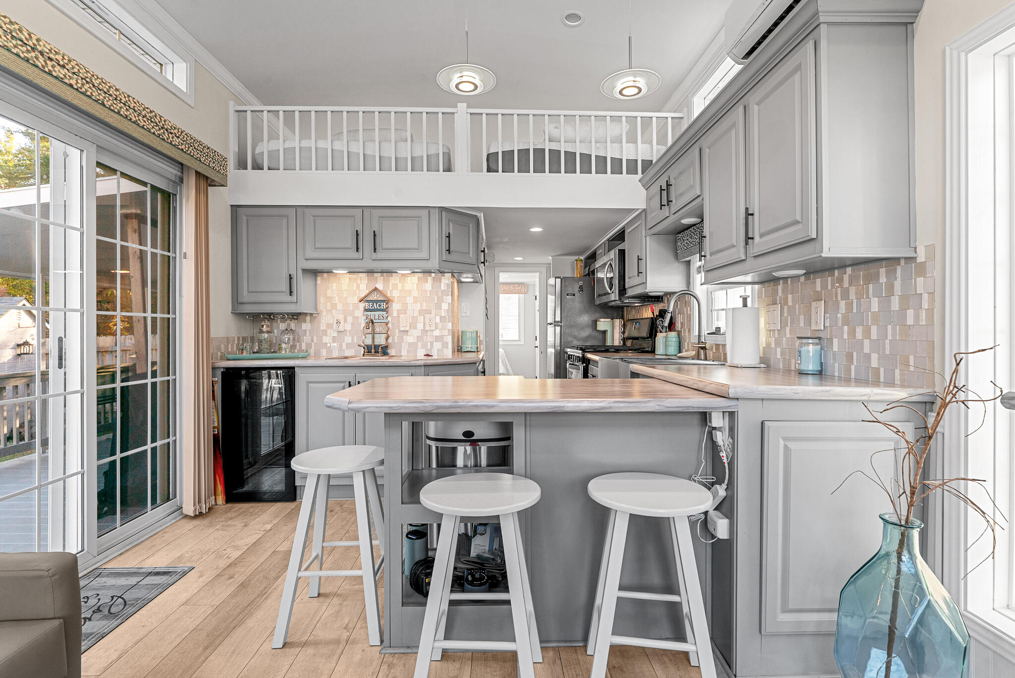 property viewer photo 12