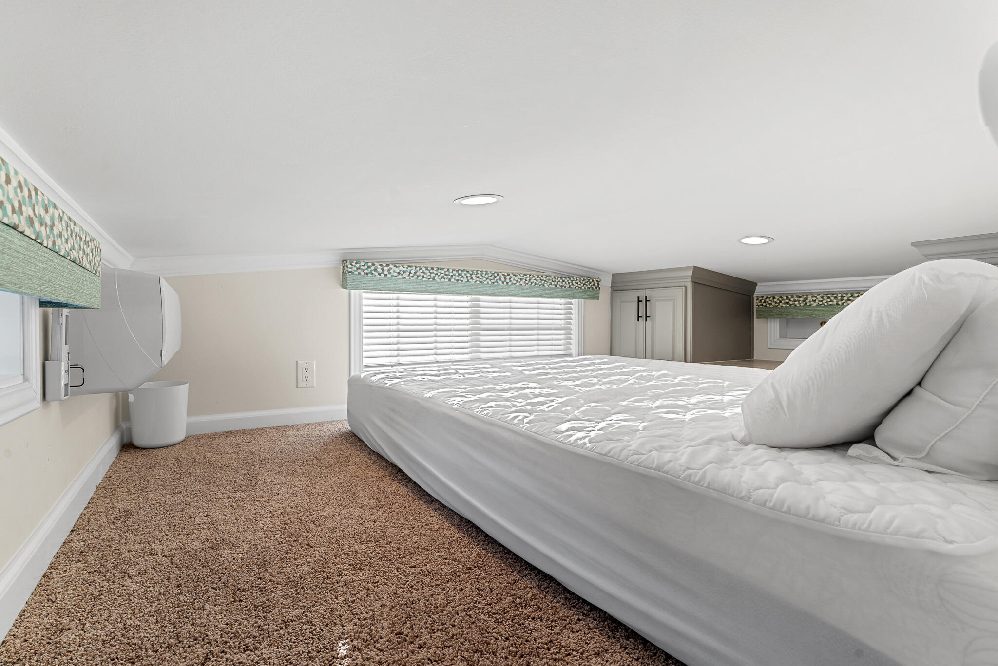 property viewer photo 22