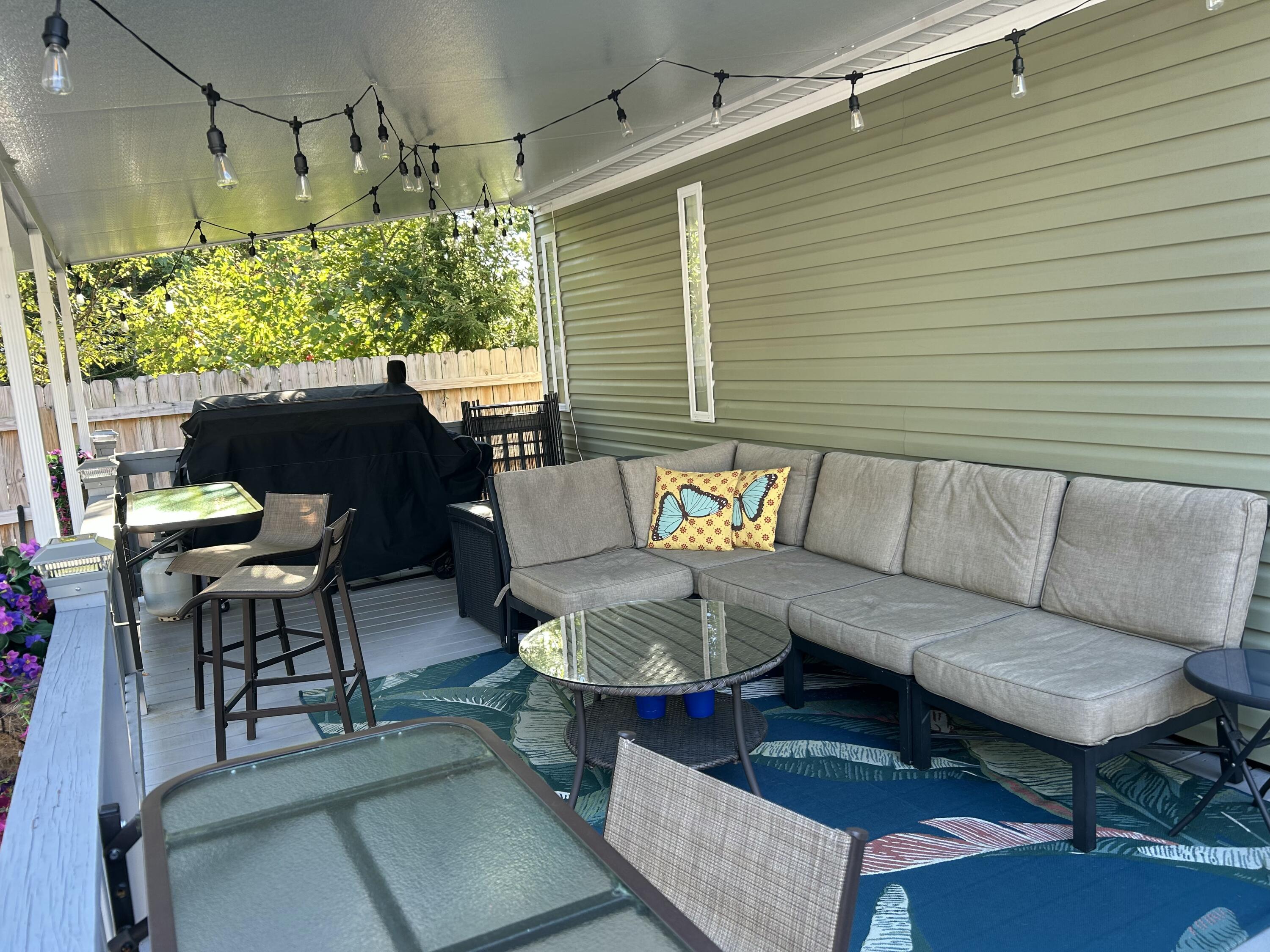 property viewer photo 7