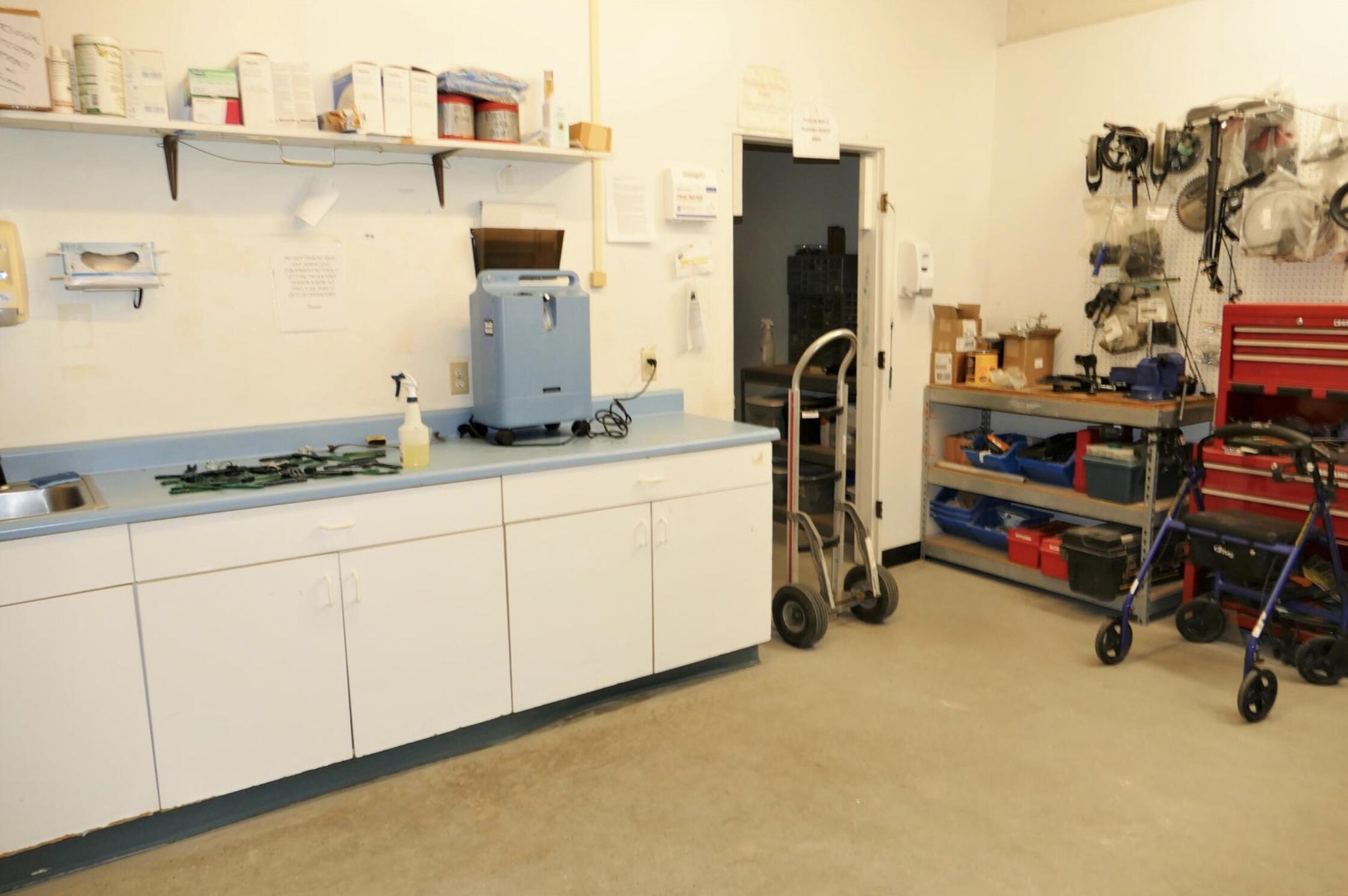 main property photo 10
