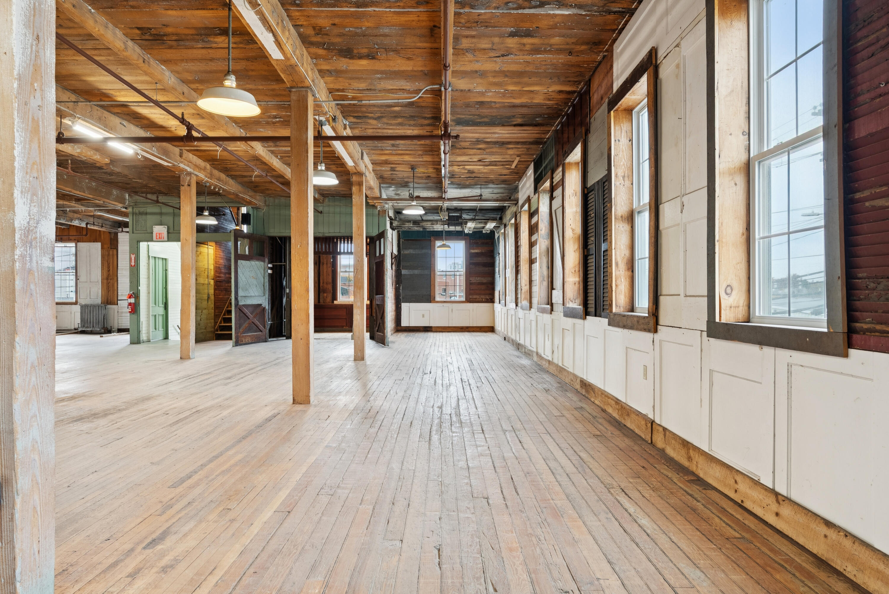 main property photo 39