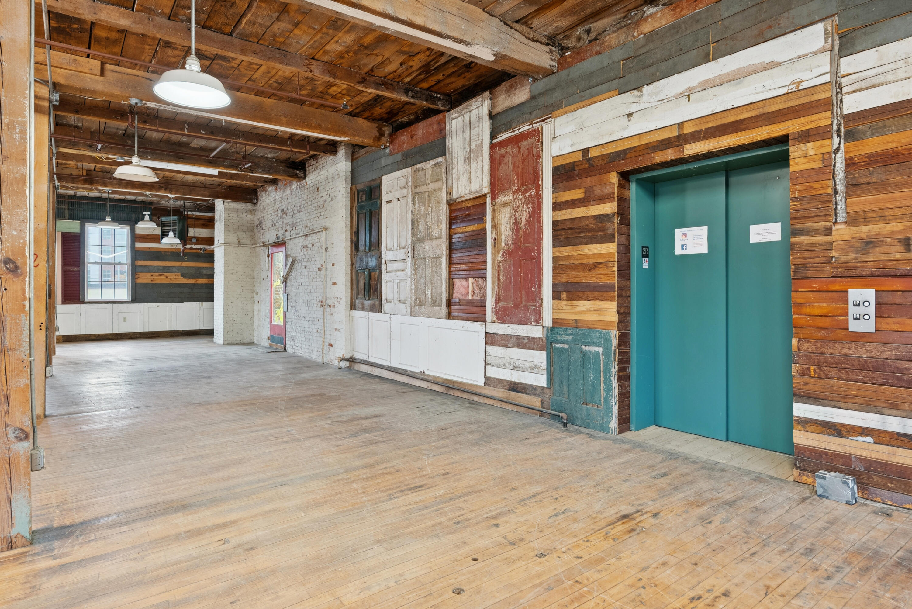 main property photo 46