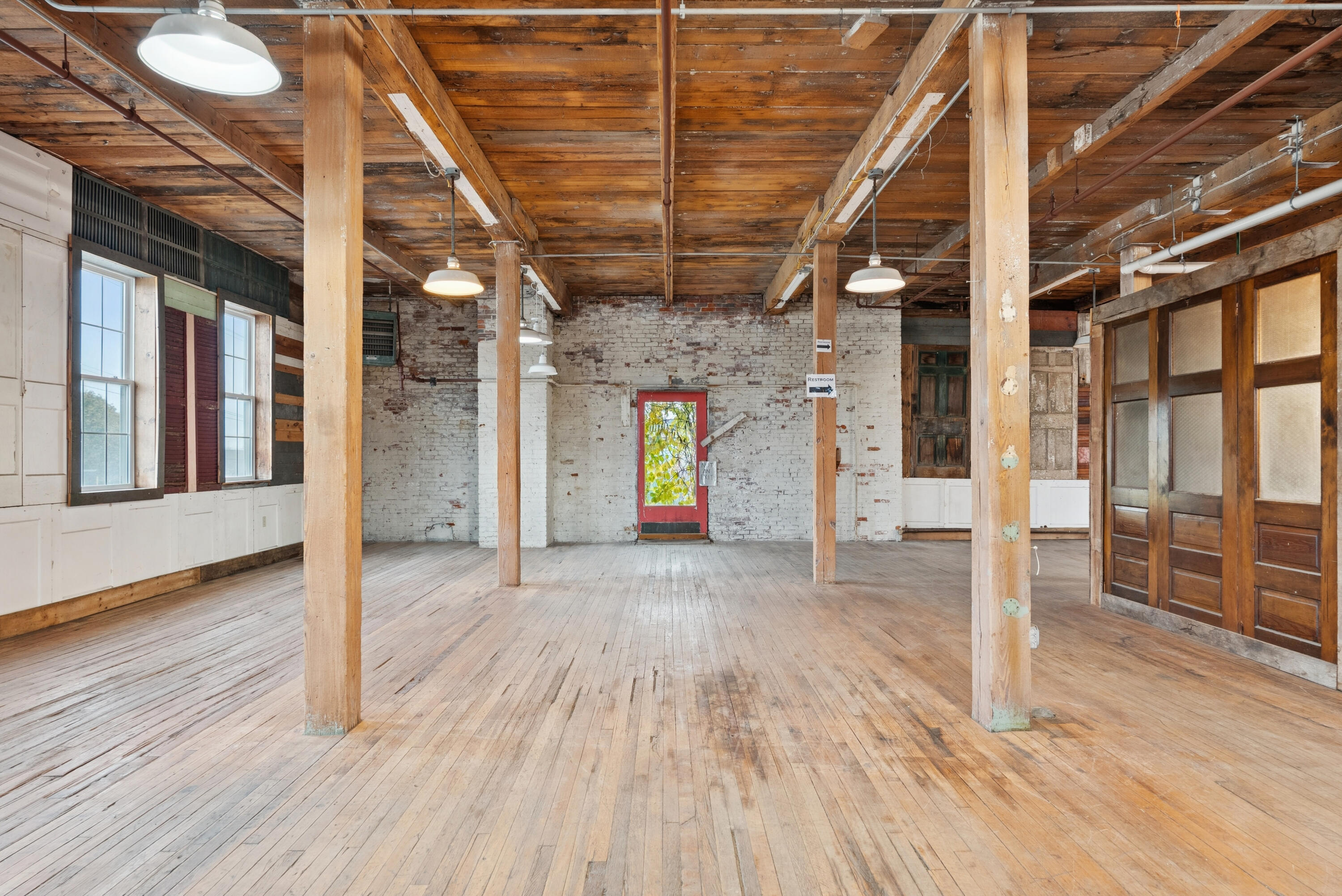 main property photo 47