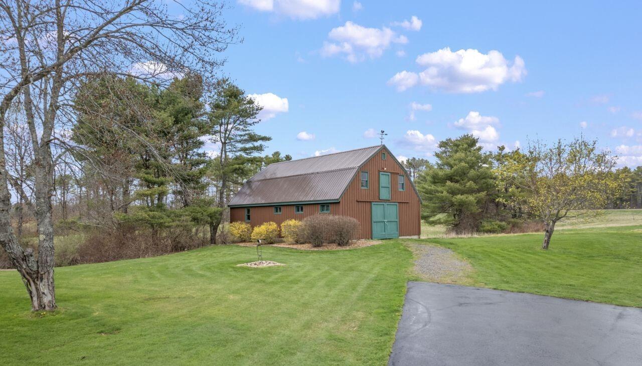 main property photo 11