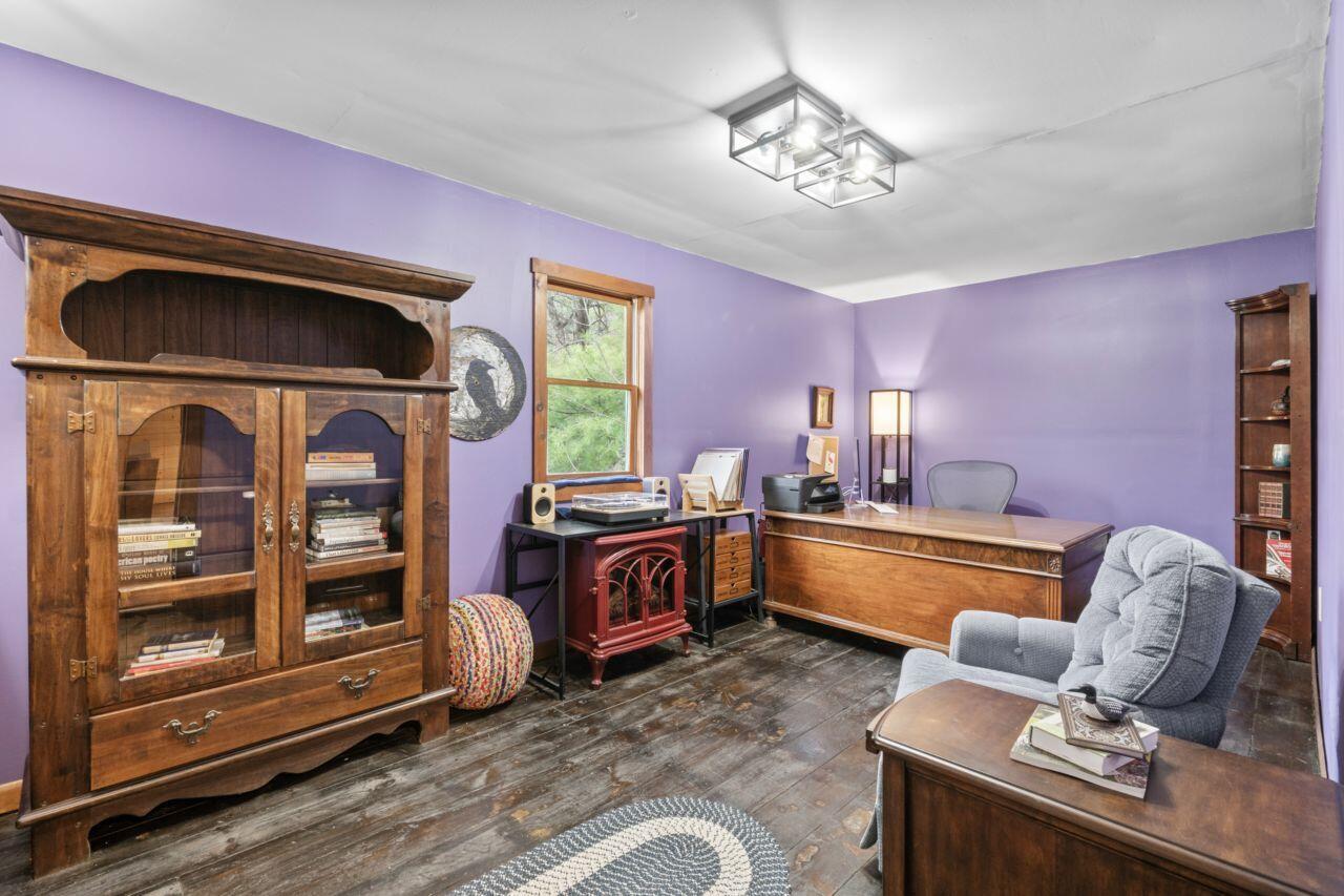 main property photo 47