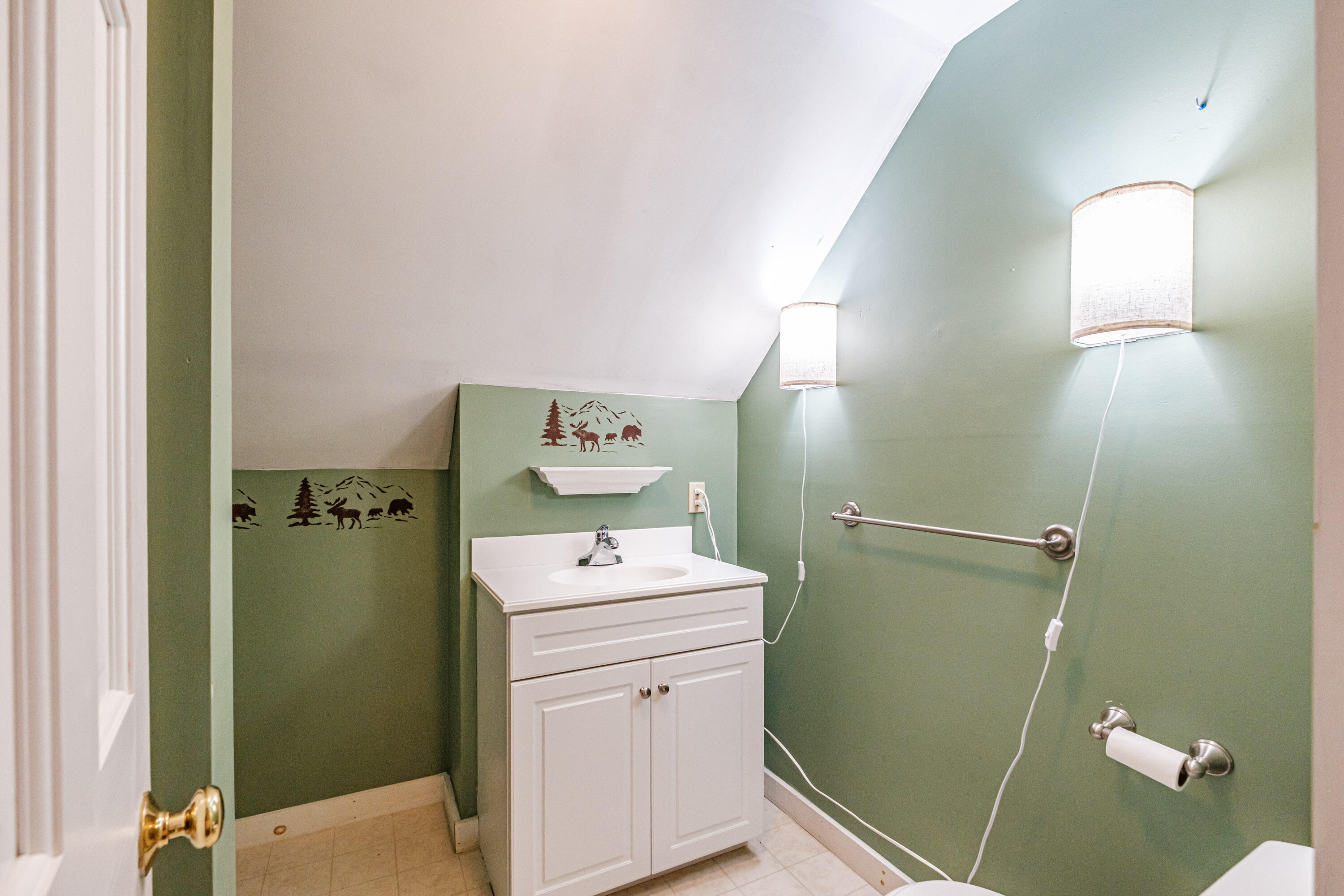 main property photo 38