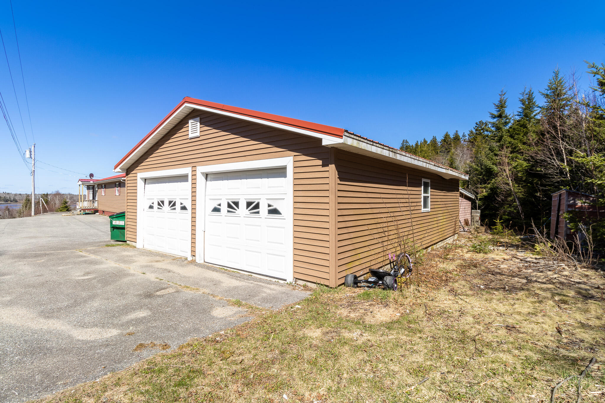 main property photo 51