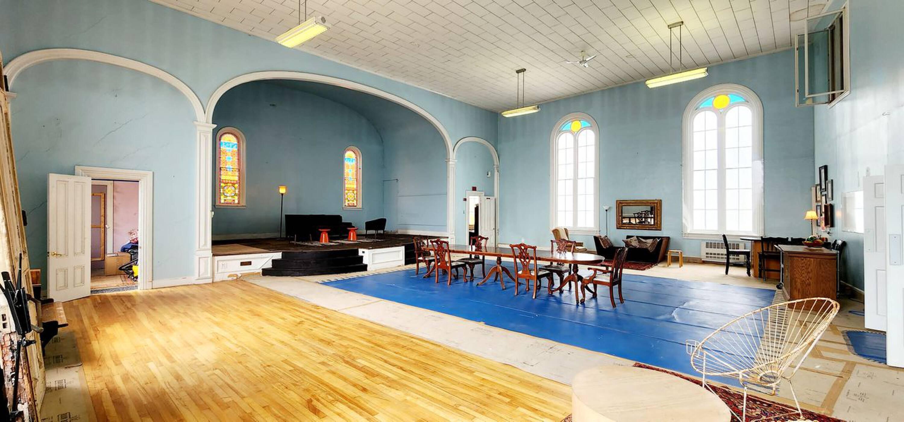 main property photo 10
