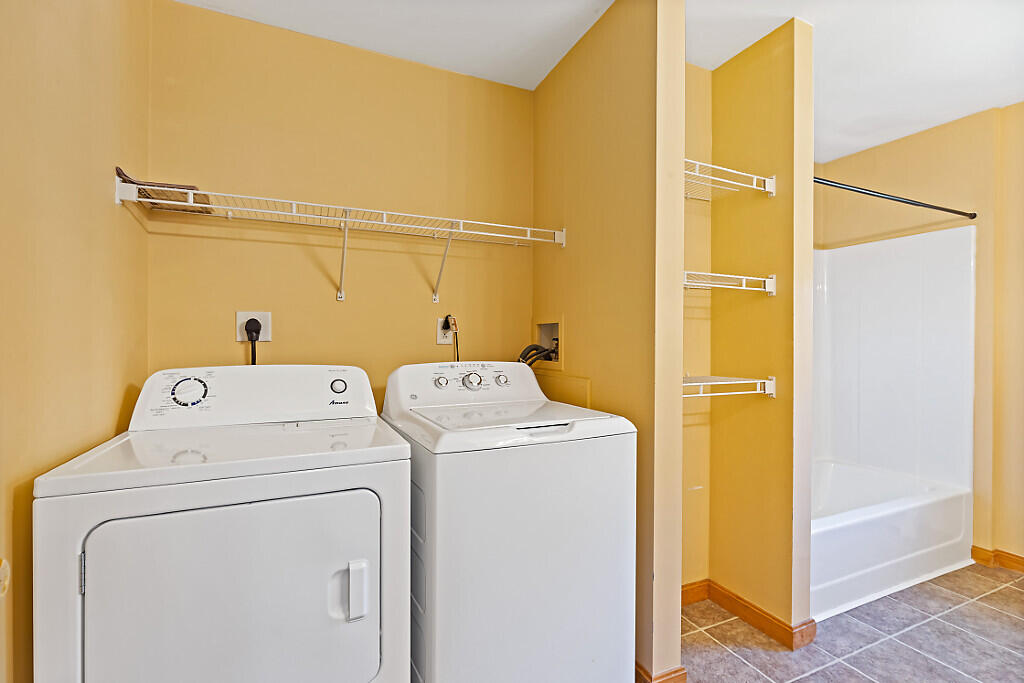 property viewer photo 11