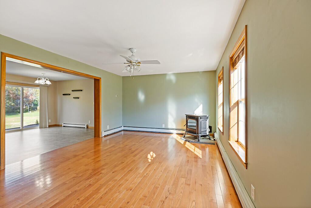 property viewer photo 17